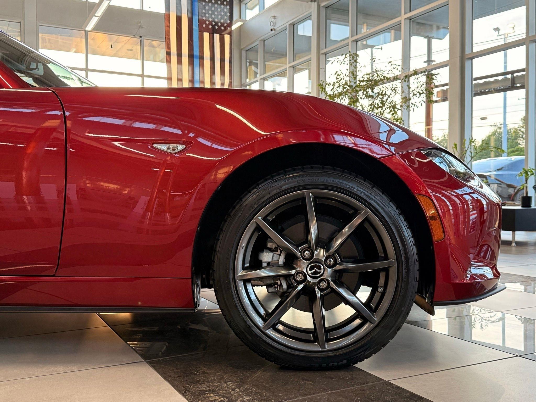 Mazda MX-5 Miata RF  2019