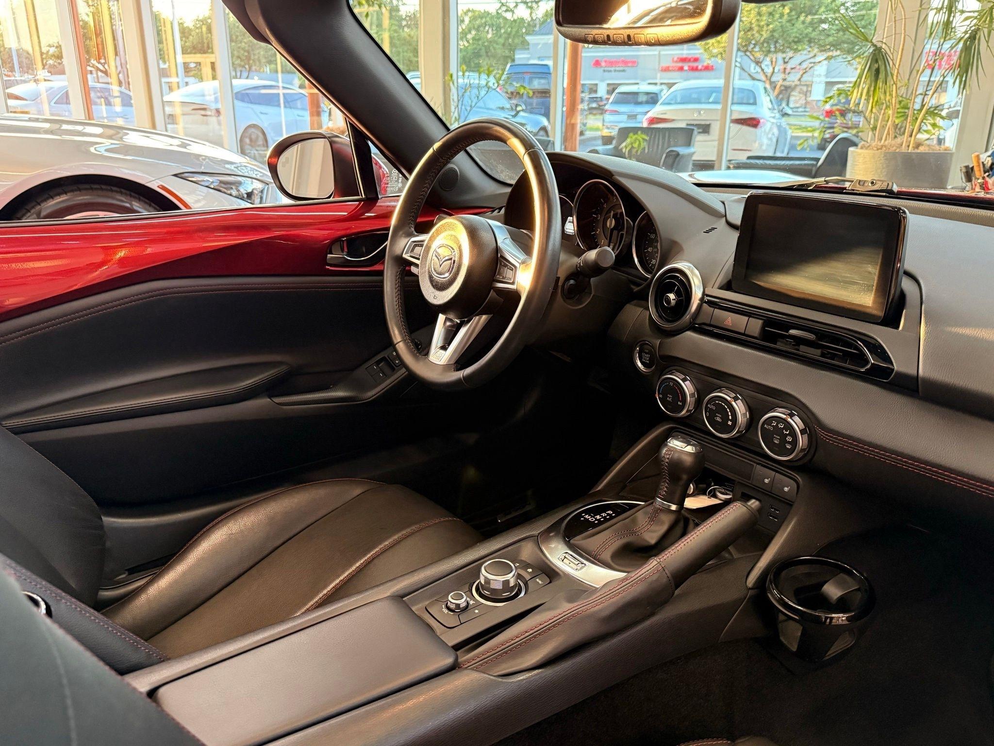 Mazda MX-5 Miata RF  2019