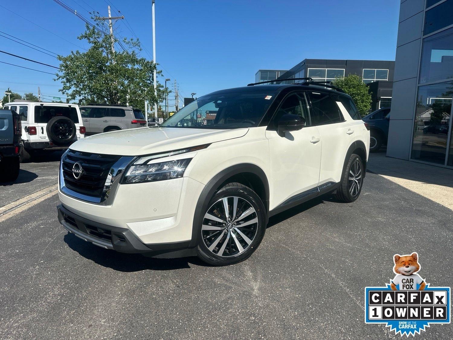 2024 Nissan Pathfinder Platinum