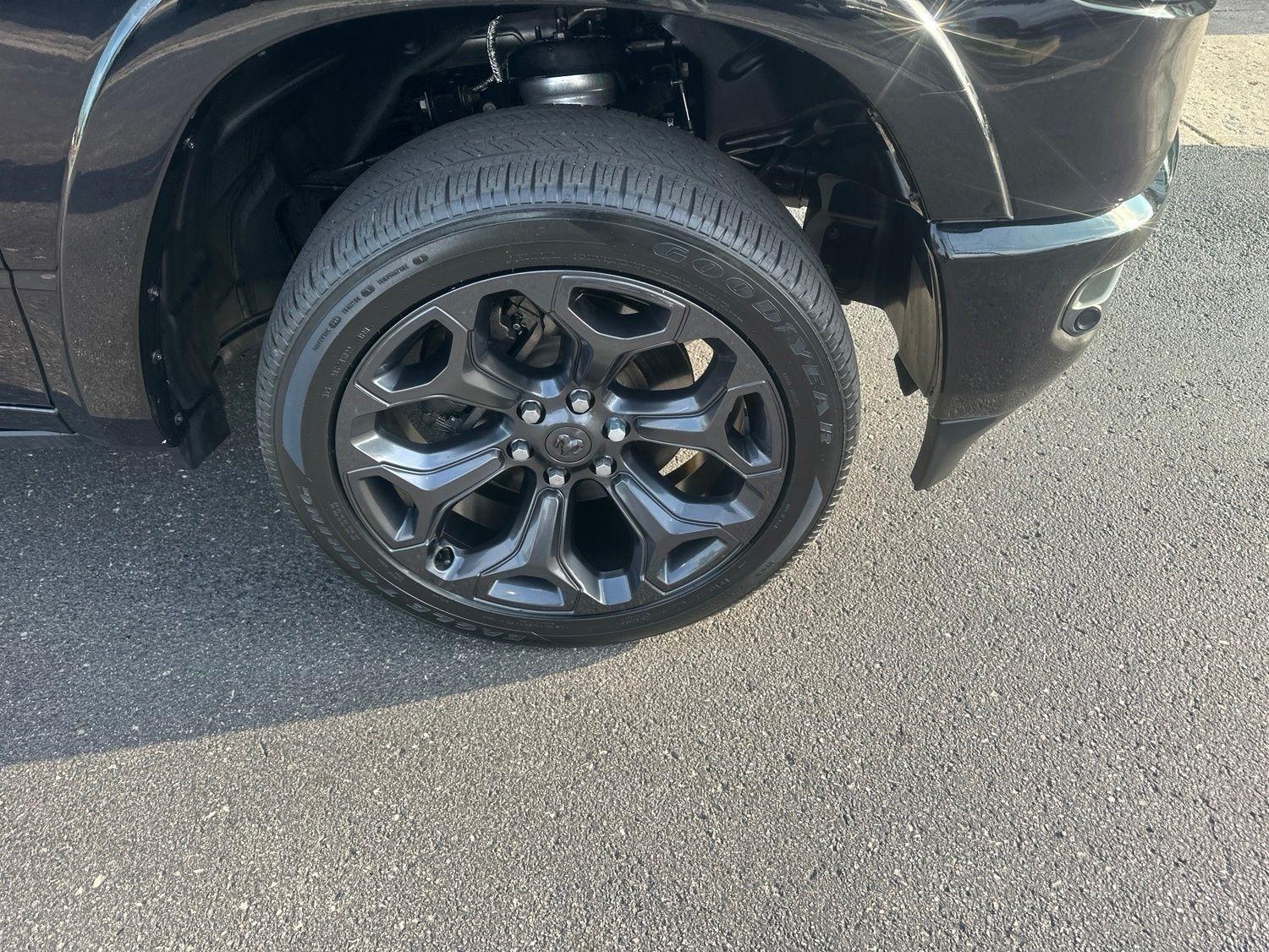 RAM 1500  2021