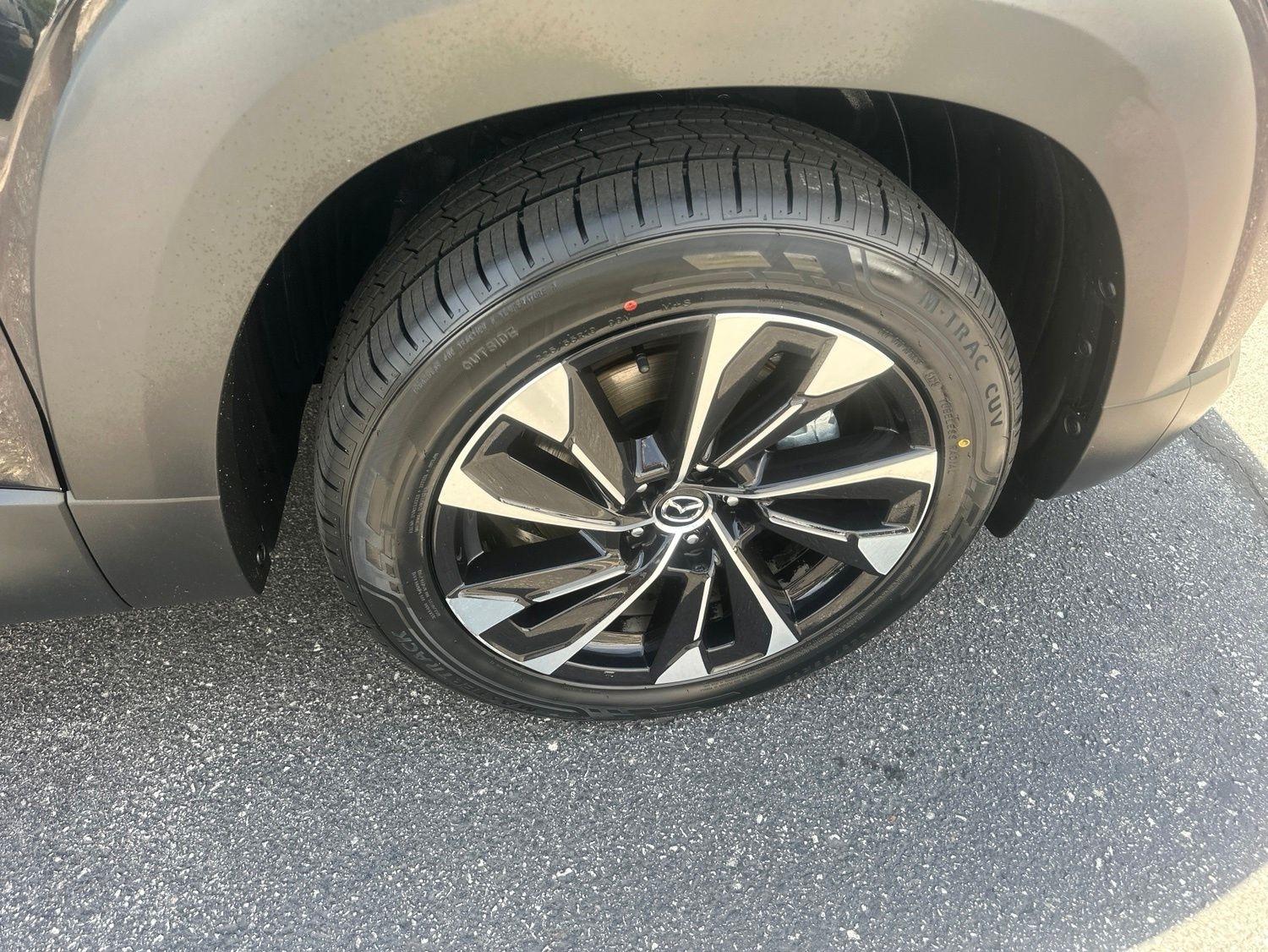 Mazda CX-50  2025