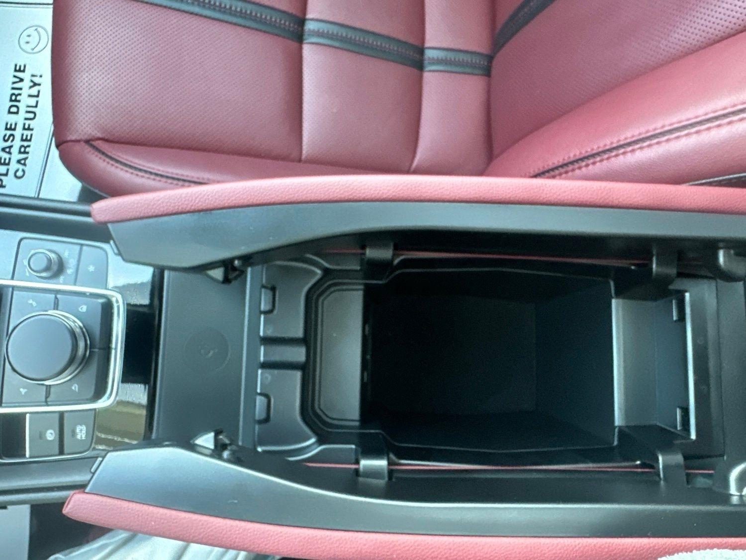 Mazda CX-50  2025