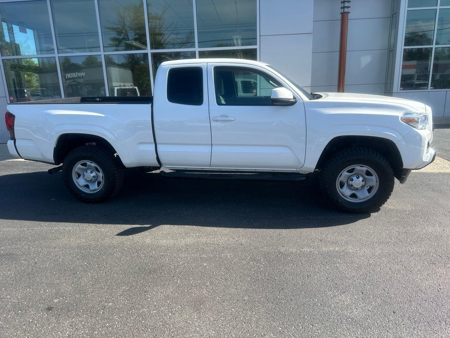 Toyota Tacoma  2021