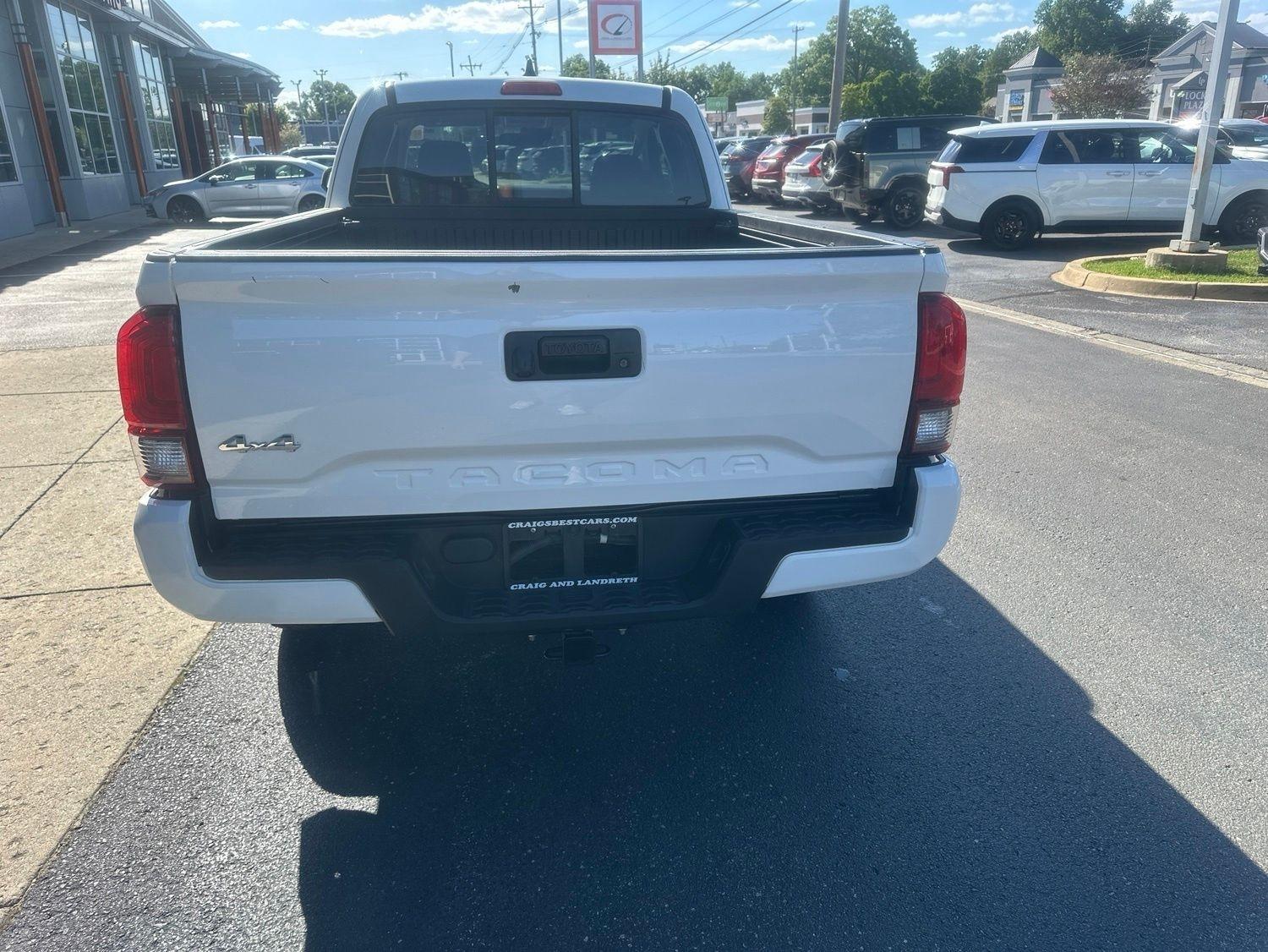 Toyota Tacoma  2021