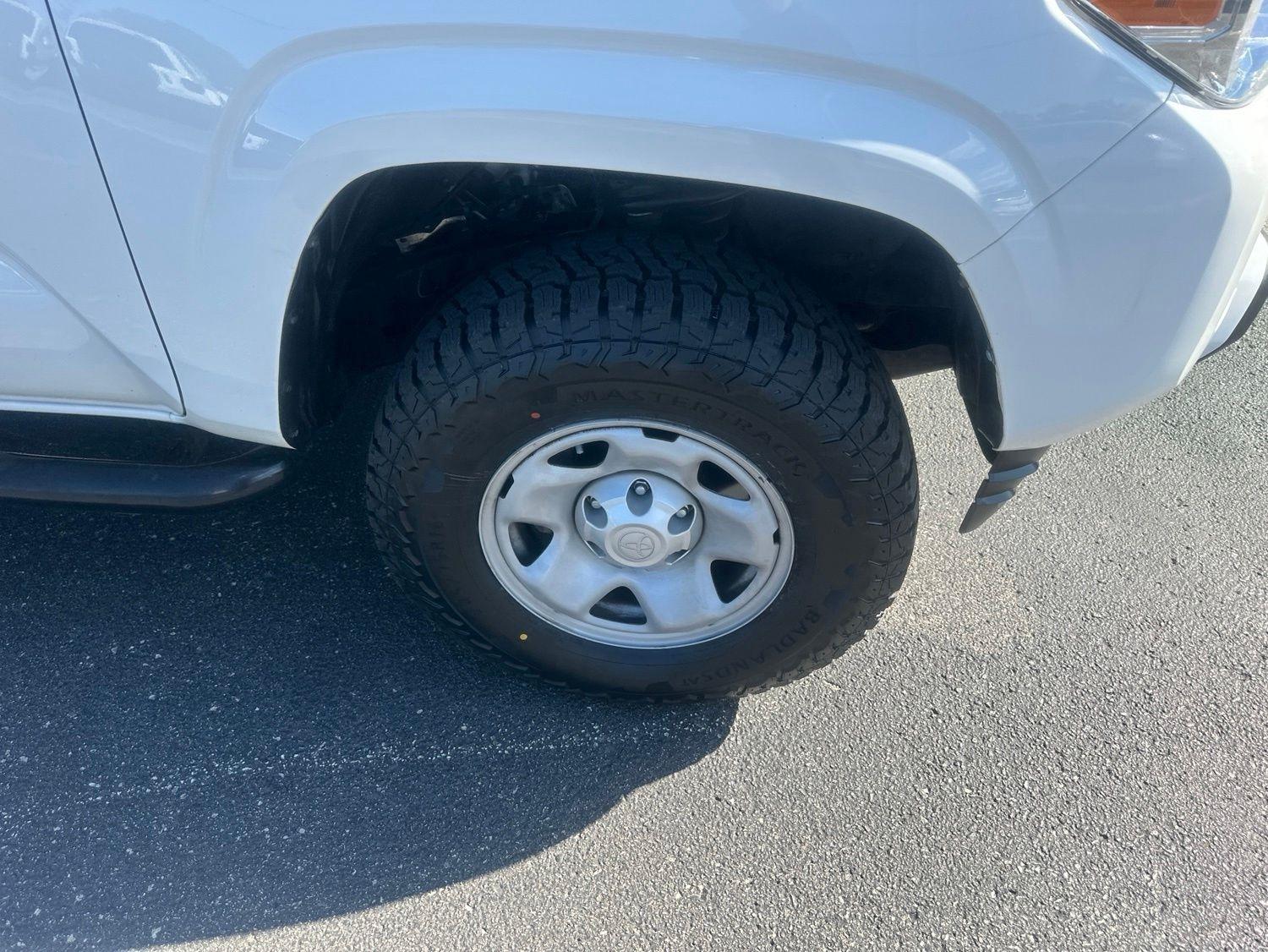 Toyota Tacoma  2021