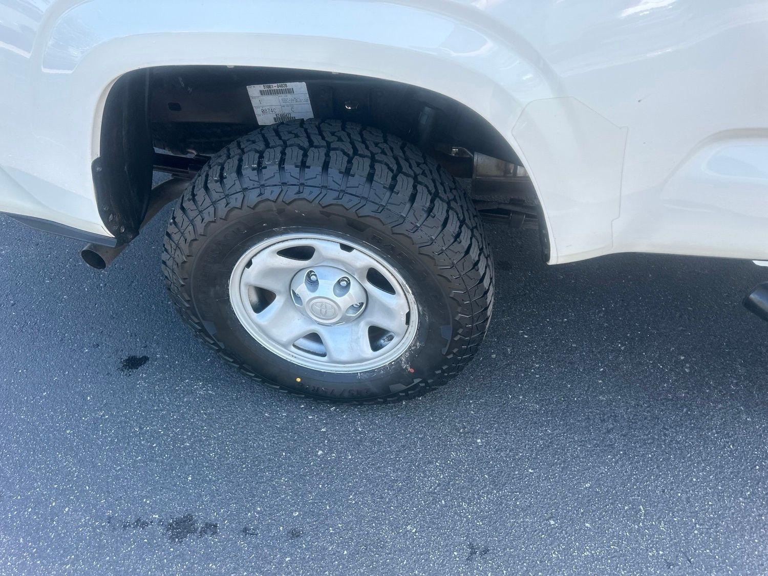 Toyota Tacoma  2021
