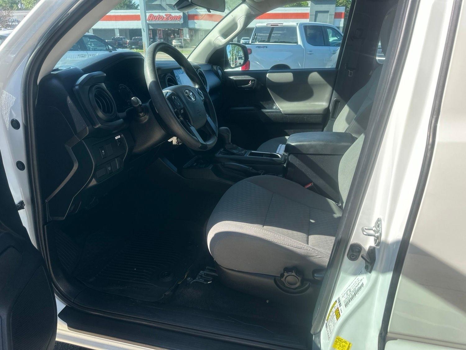 Toyota Tacoma  2021