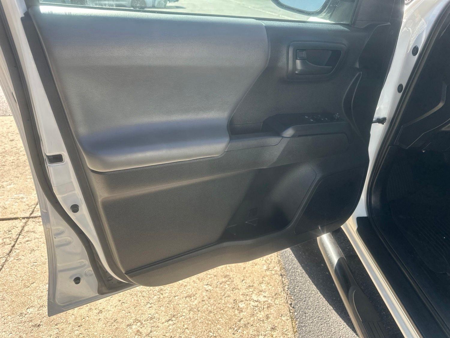 Toyota Tacoma  2021