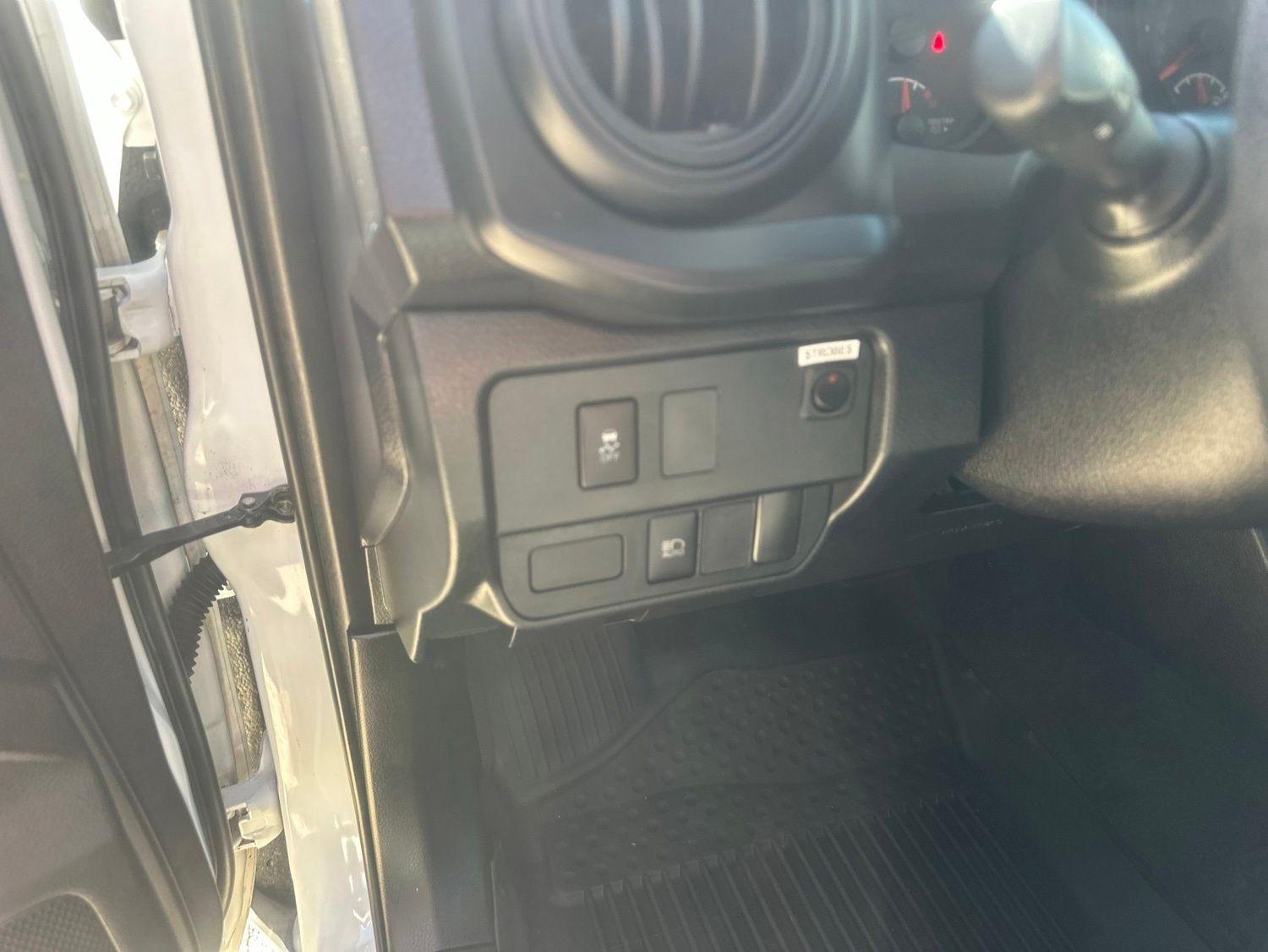 Toyota Tacoma  2021