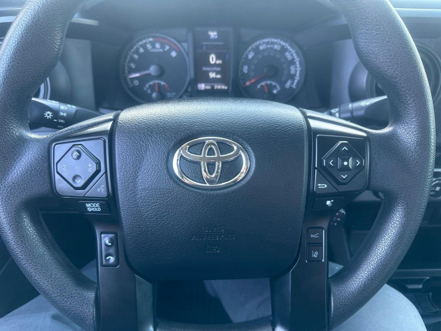 Toyota Tacoma  2021