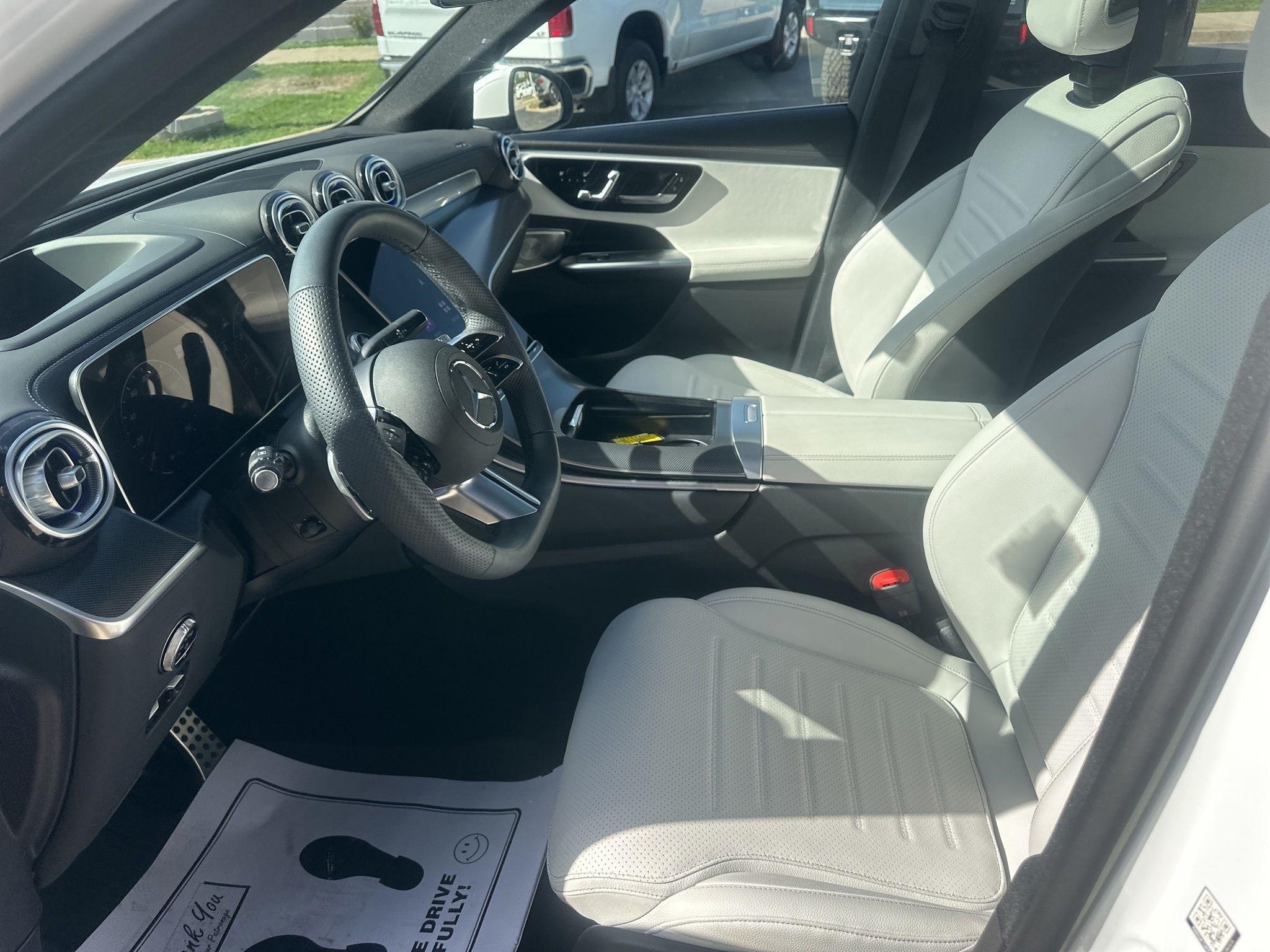 Mercedes-Benz GLC  2025