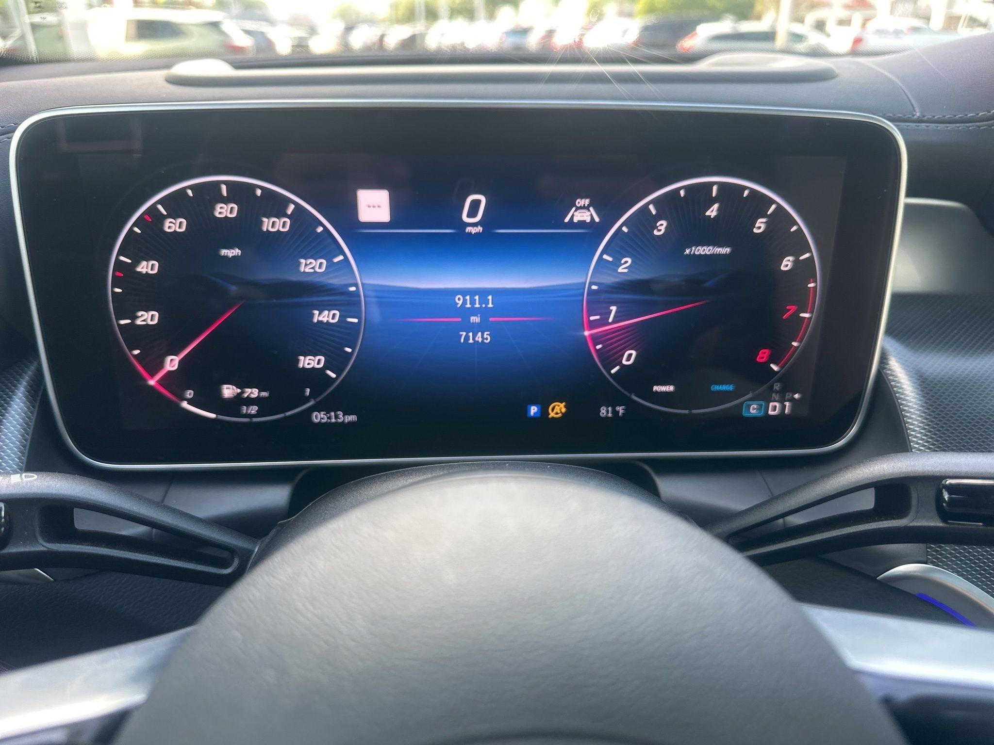 Mercedes-Benz GLC  2025