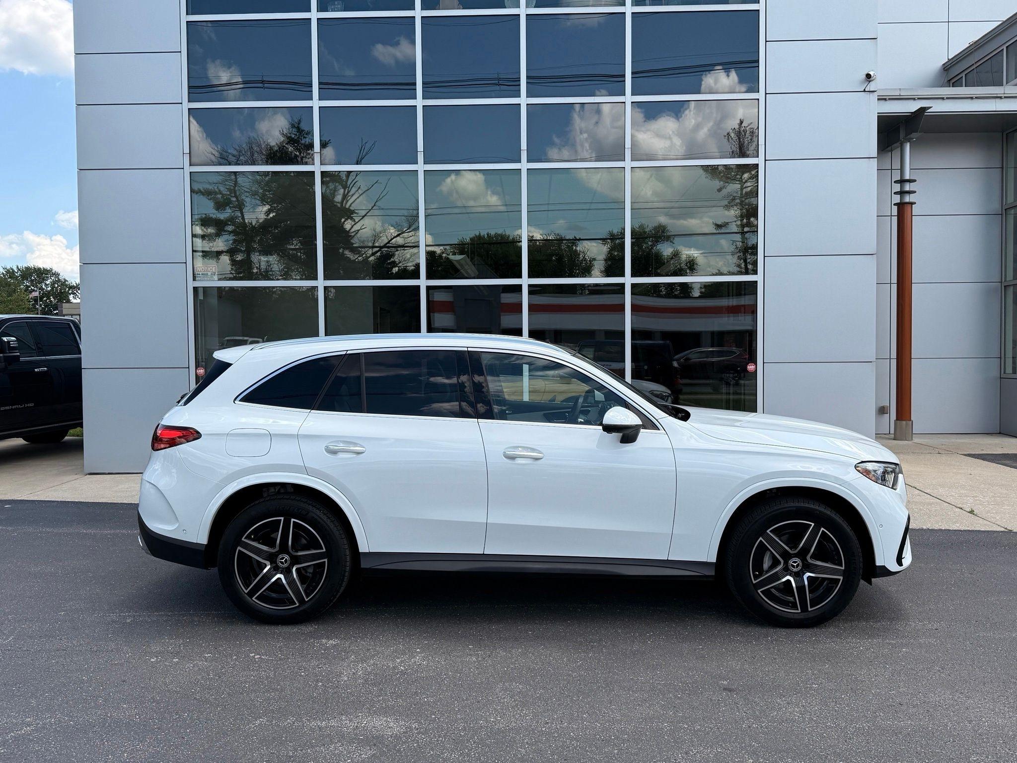 Mercedes-Benz GLC  2025