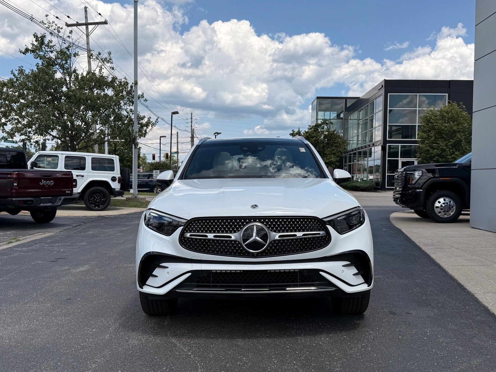 Mercedes-Benz GLC  2025