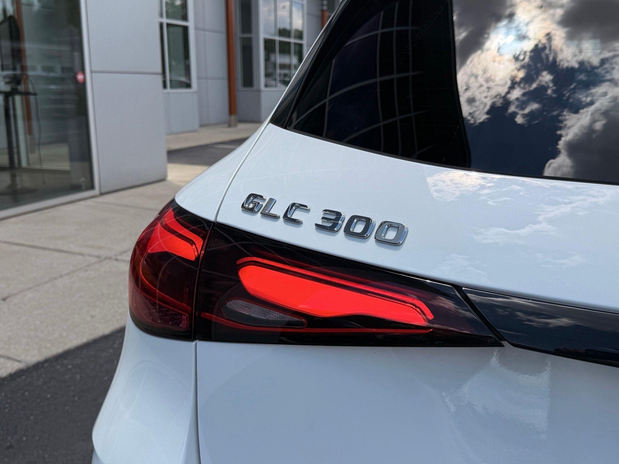 Mercedes-Benz GLC  2025