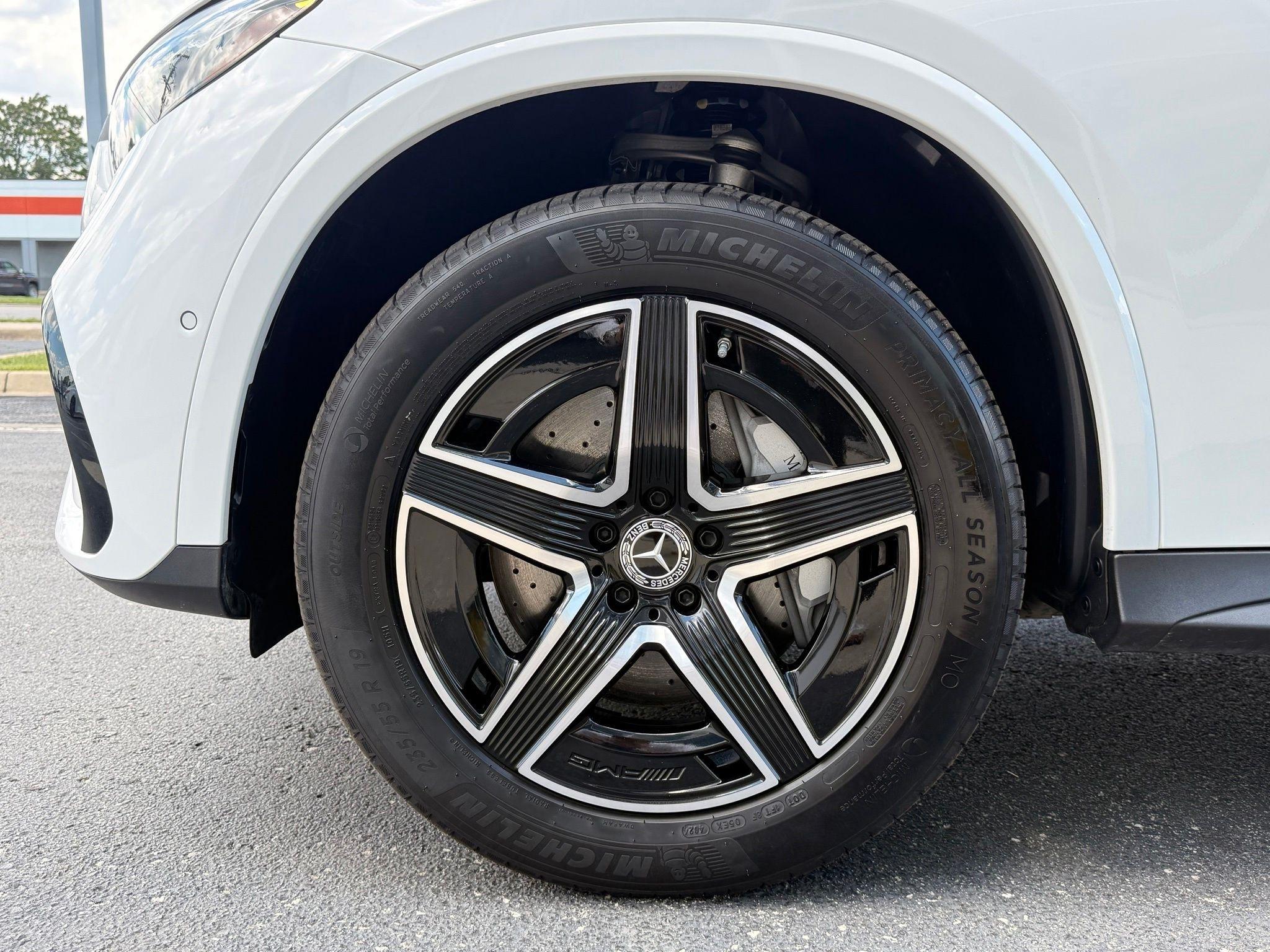 Mercedes-Benz GLC  2025