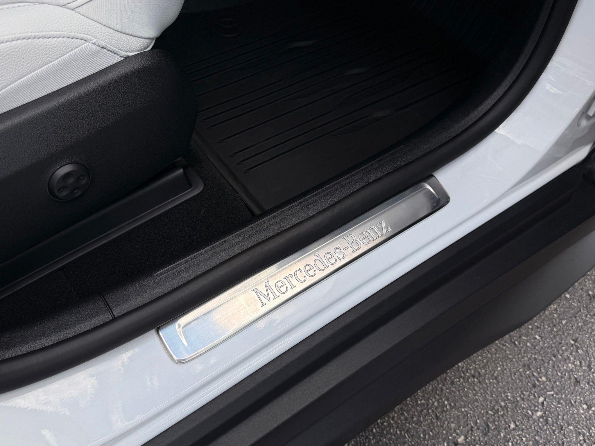 Mercedes-Benz GLC  2025