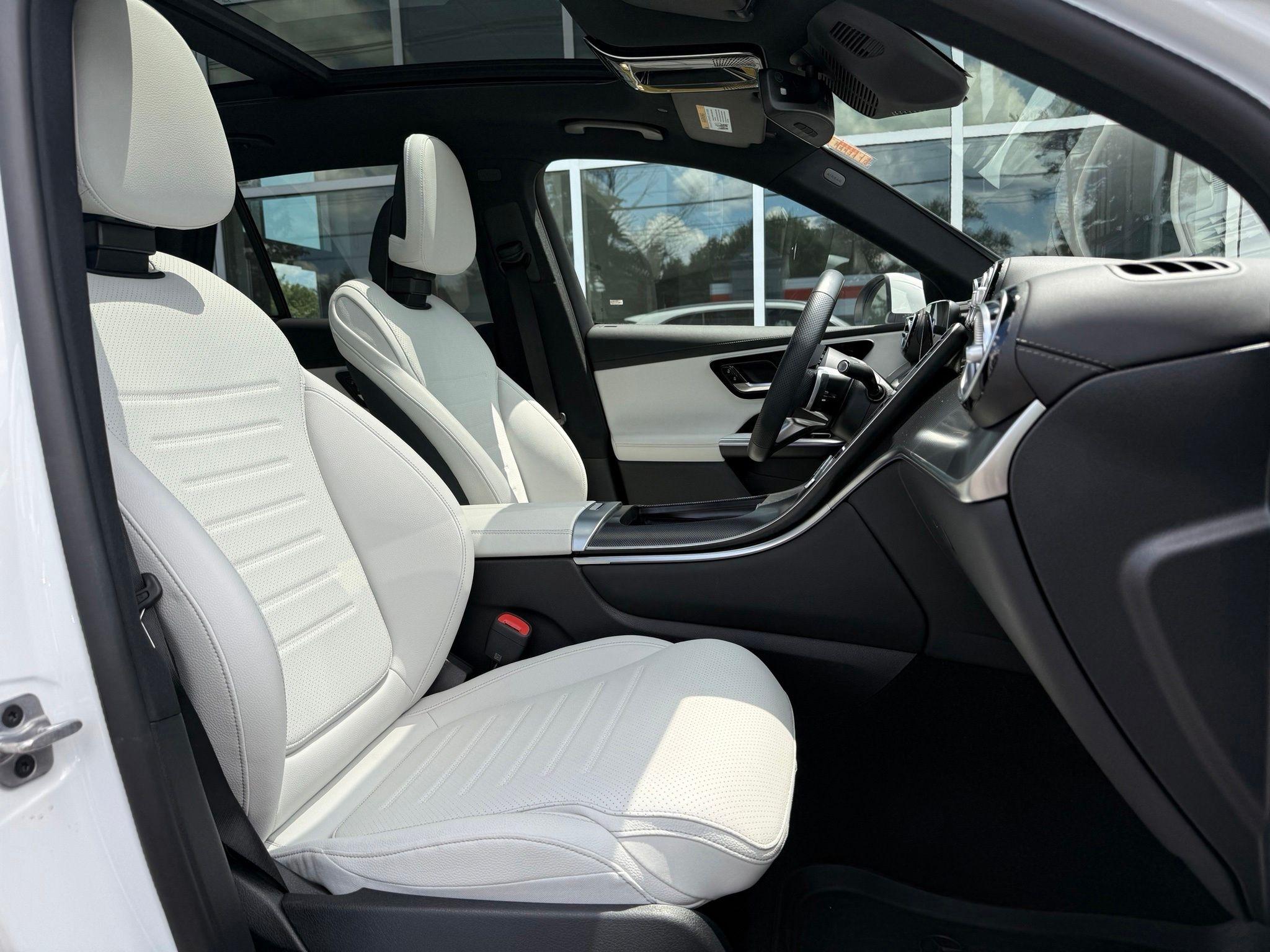Mercedes-Benz GLC  2025