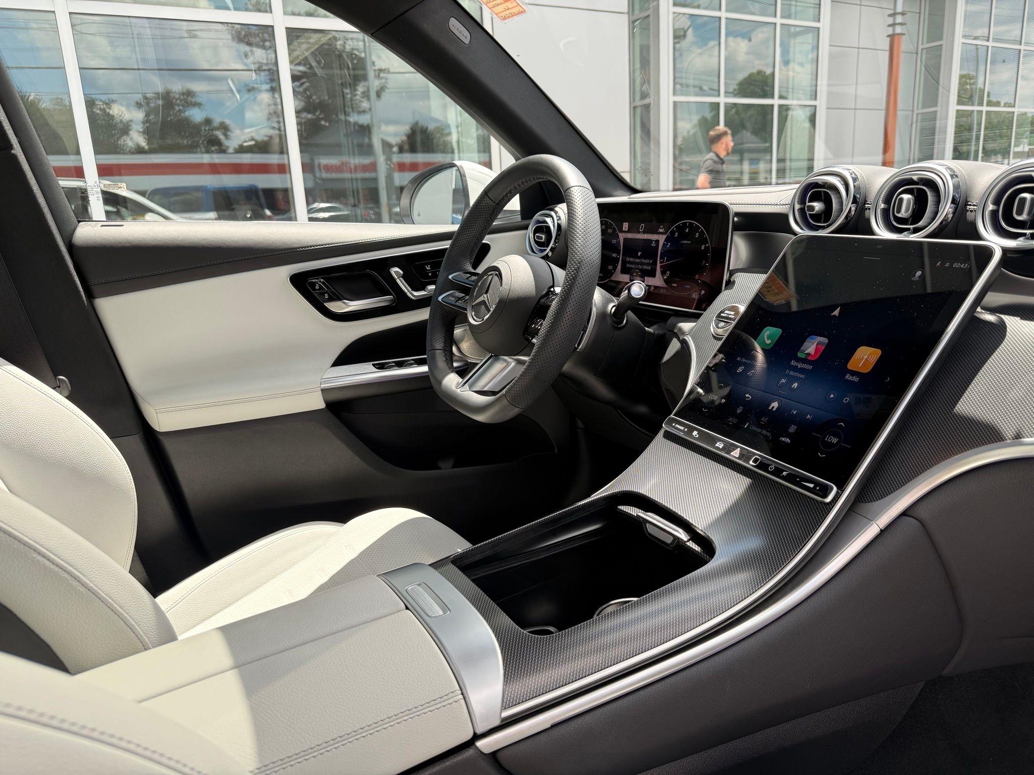Mercedes-Benz GLC  2025