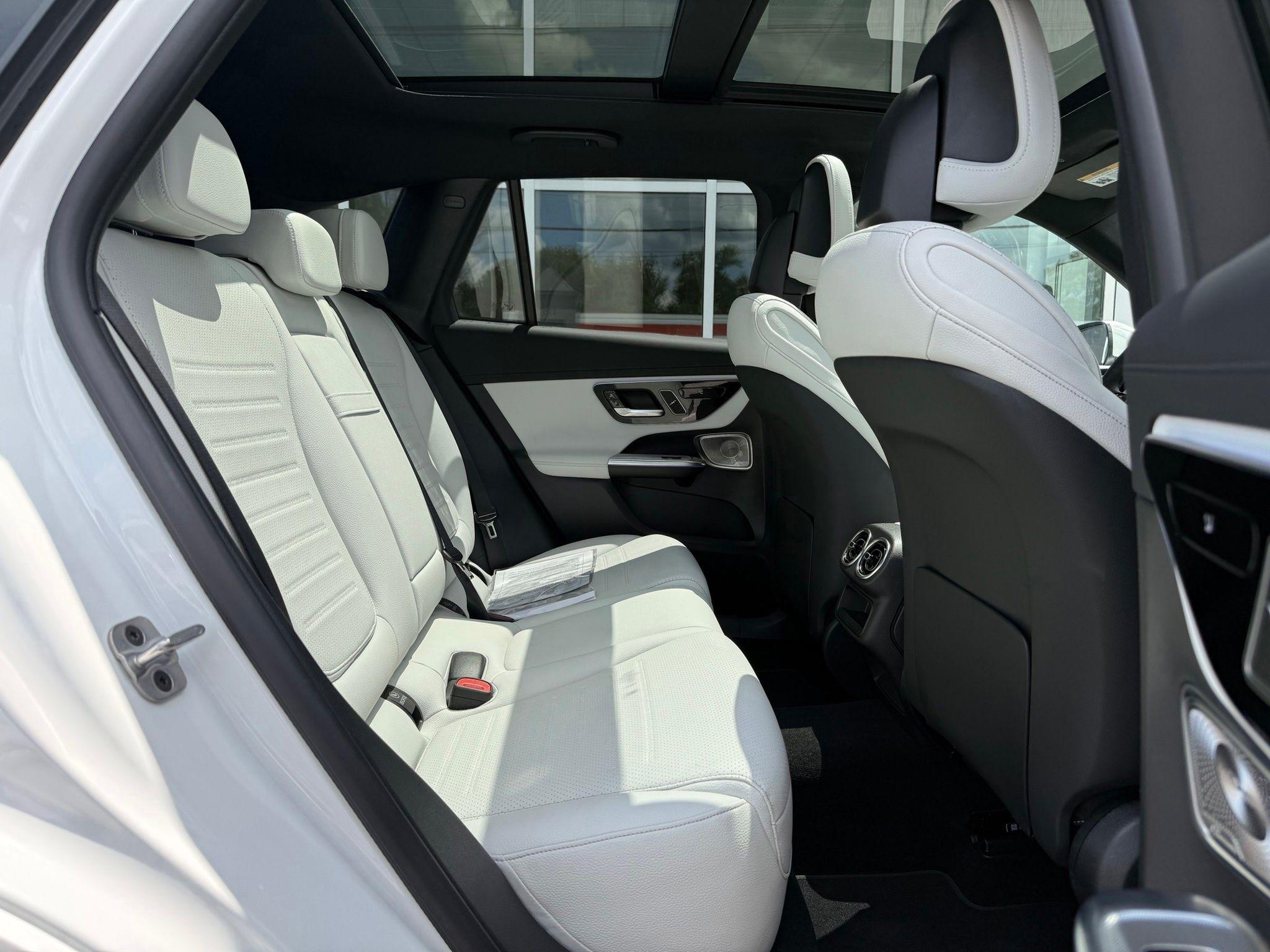 Mercedes-Benz GLC  2025