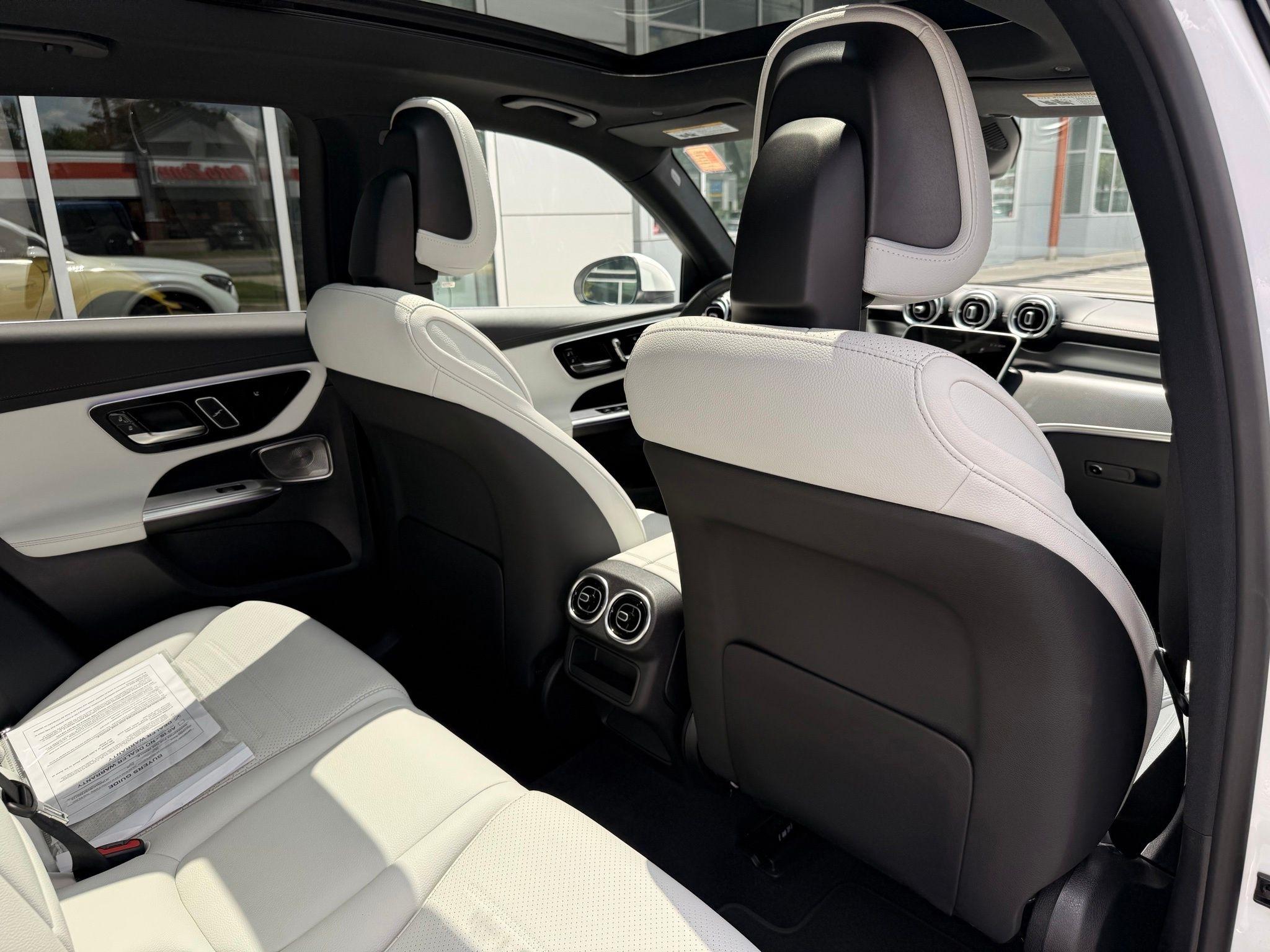 Mercedes-Benz GLC  2025