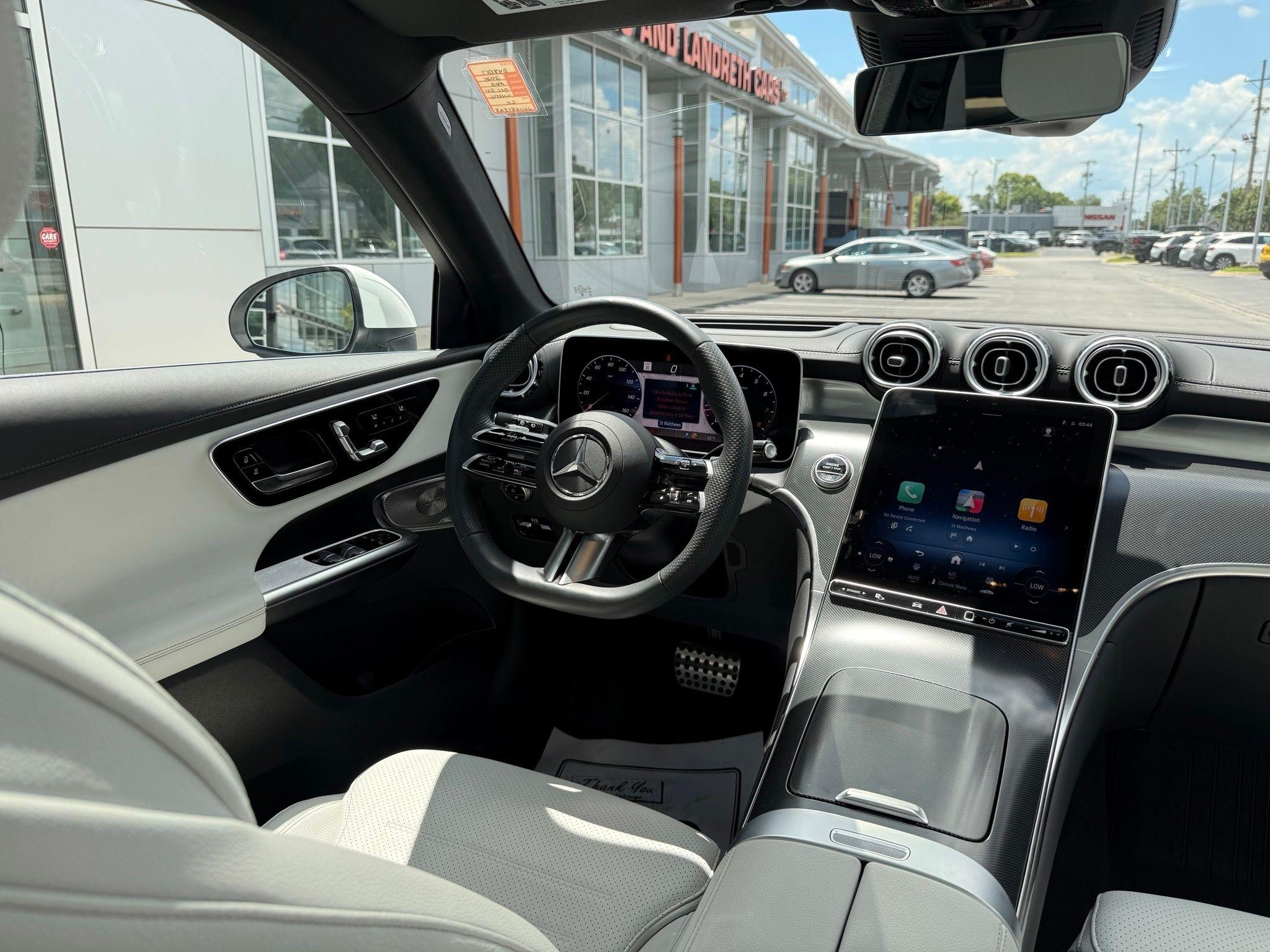 Mercedes-Benz GLC  2025