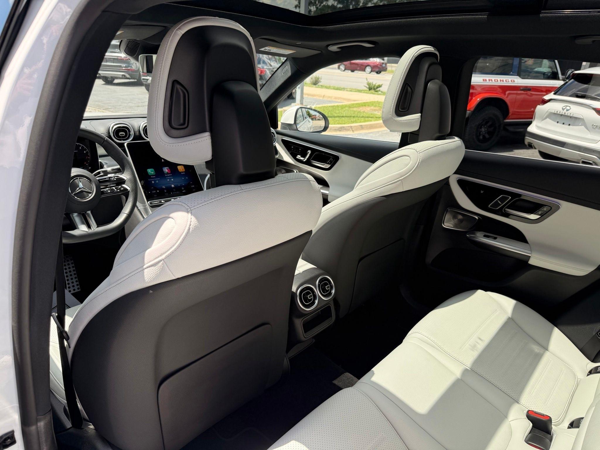 Mercedes-Benz GLC  2025