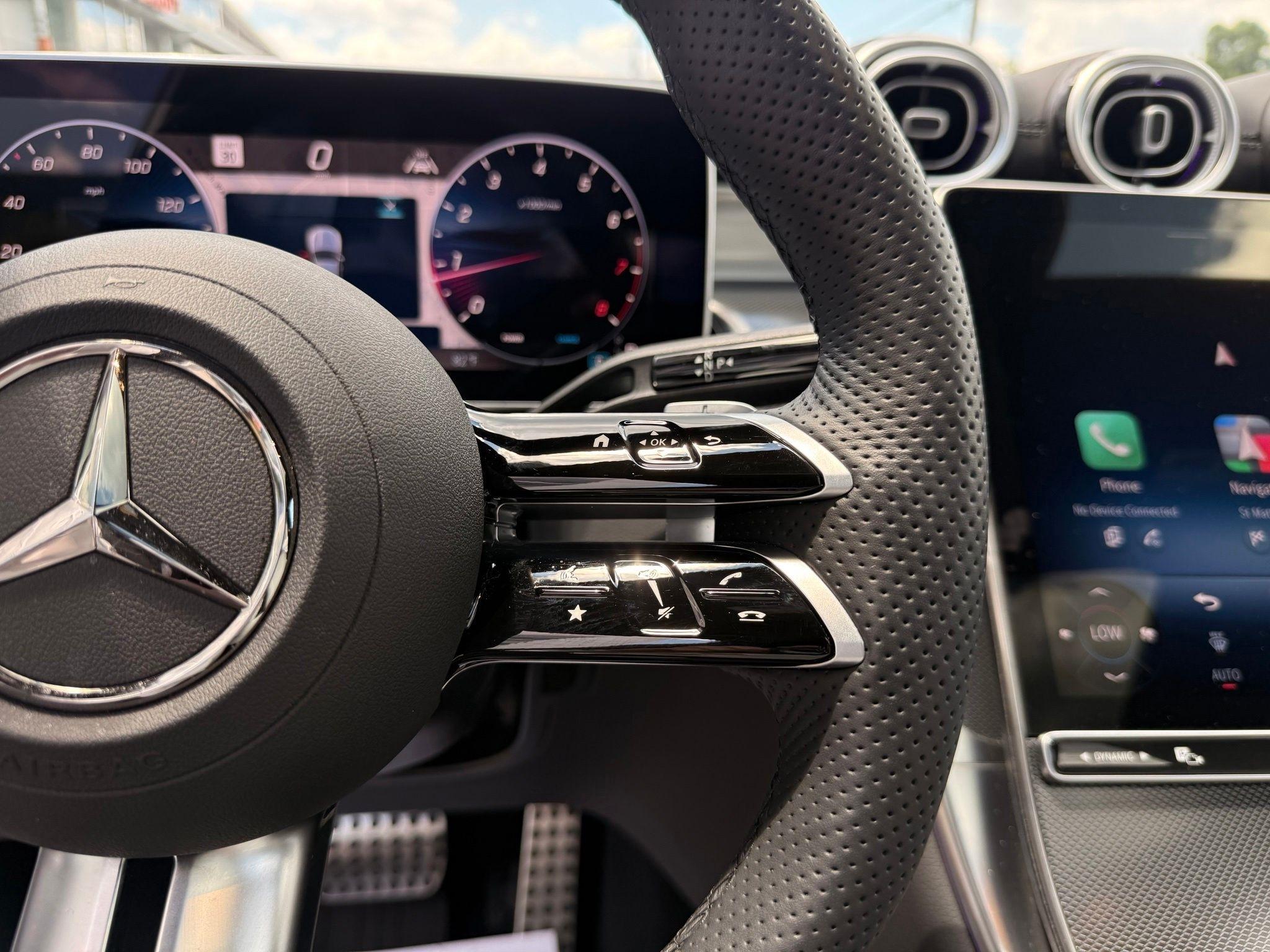 Mercedes-Benz GLC  2025