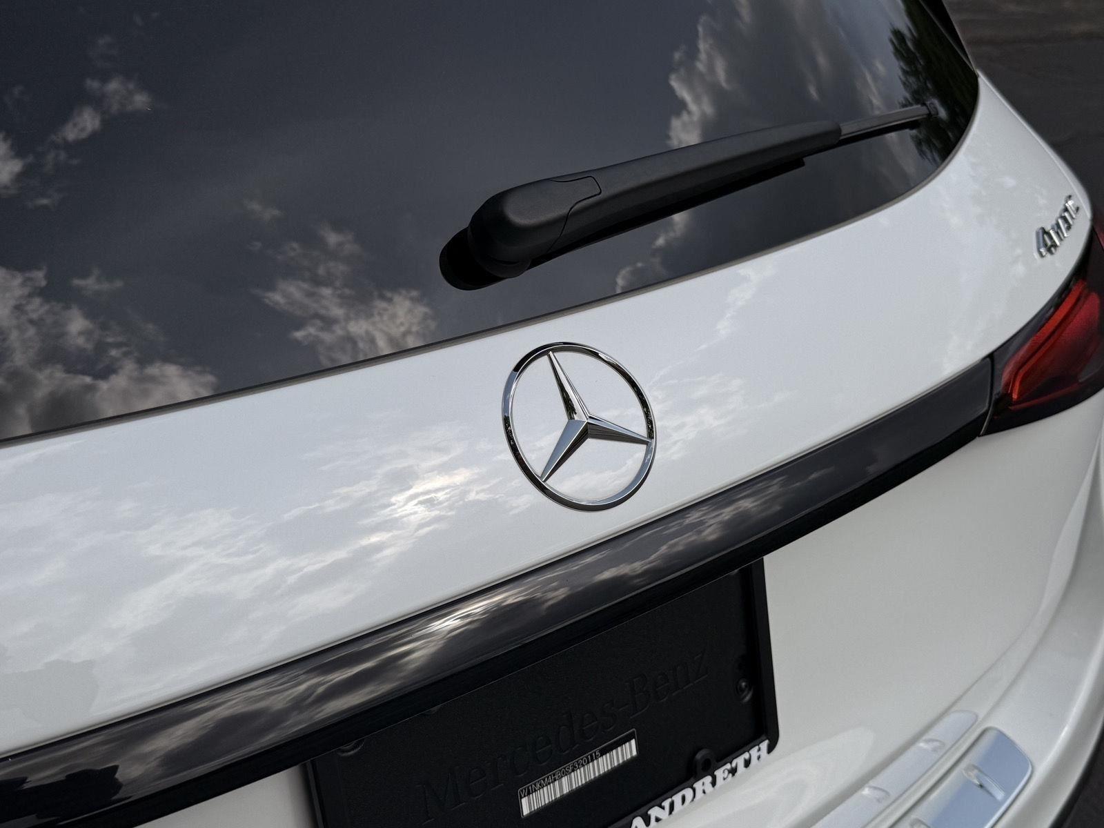 Mercedes-Benz GLC  2025