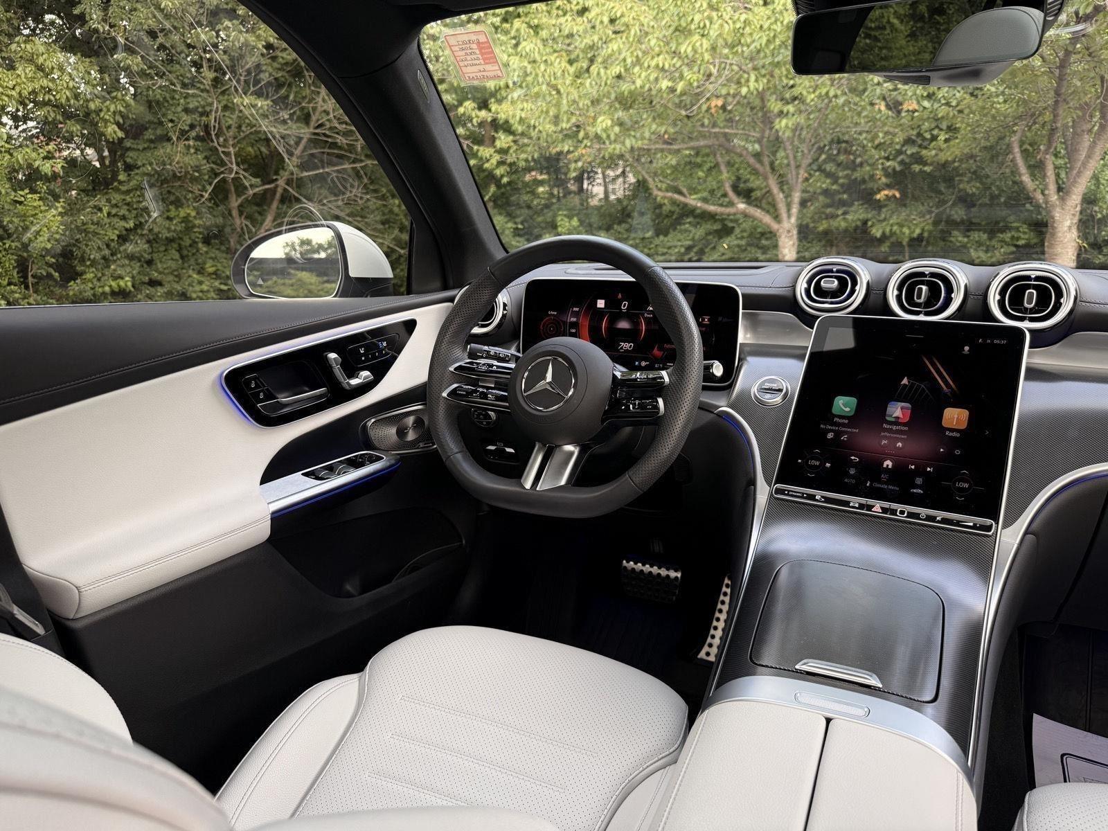 Mercedes-Benz GLC  2025
