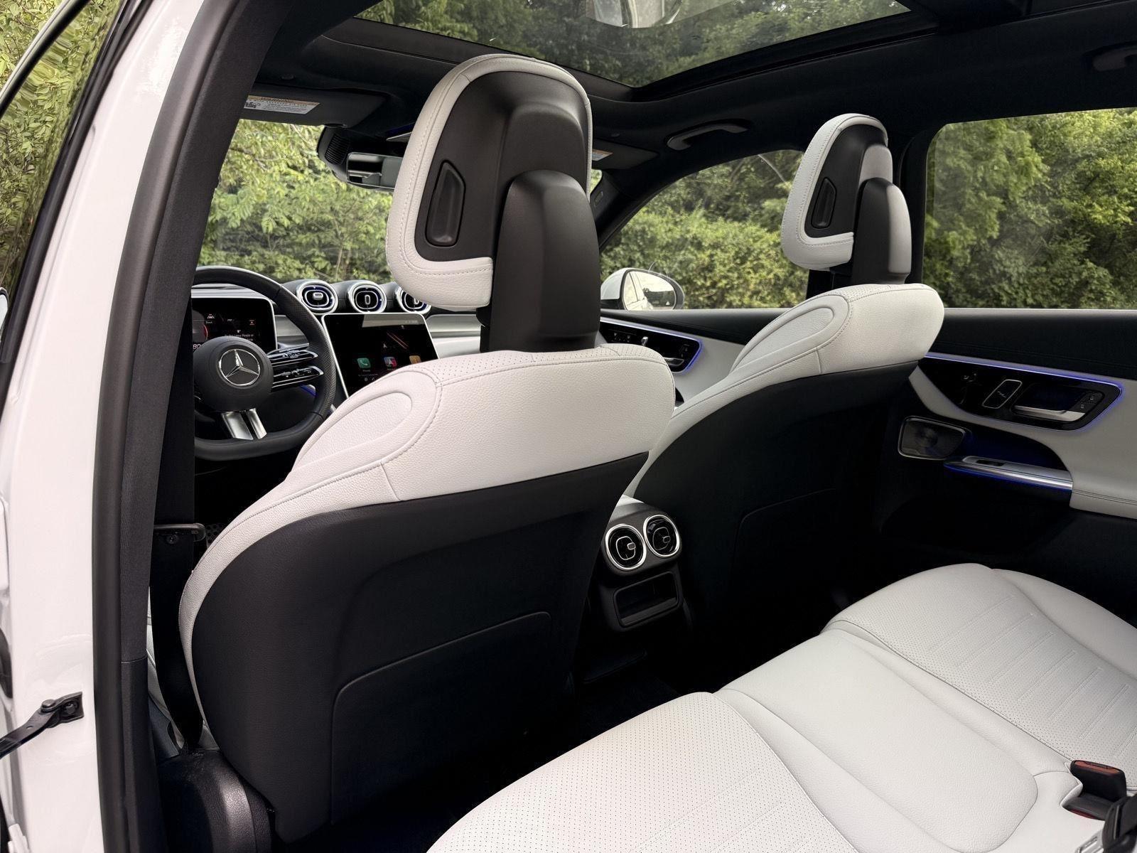 Mercedes-Benz GLC  2025