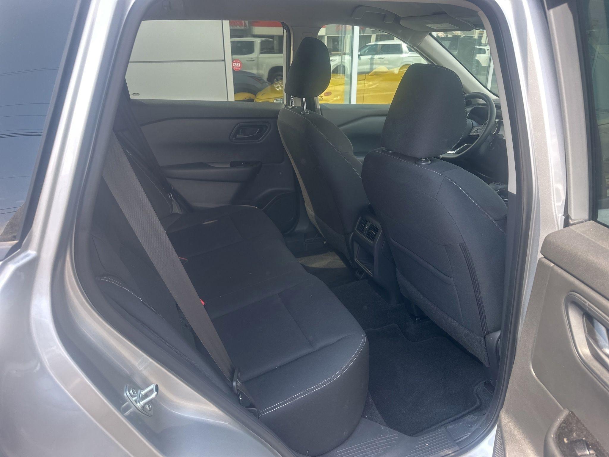 Nissan Rogue  2024