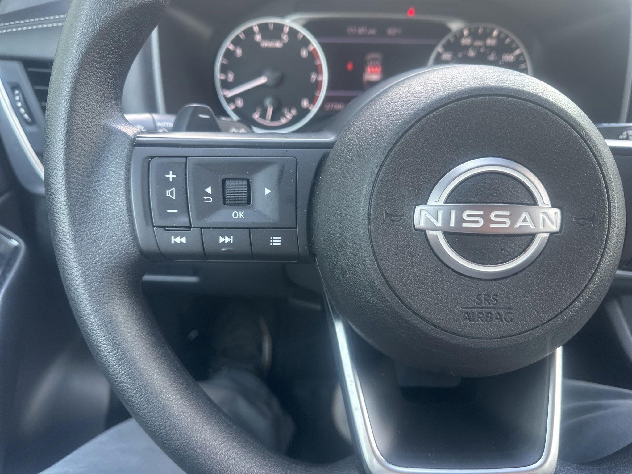 Nissan Rogue  2024