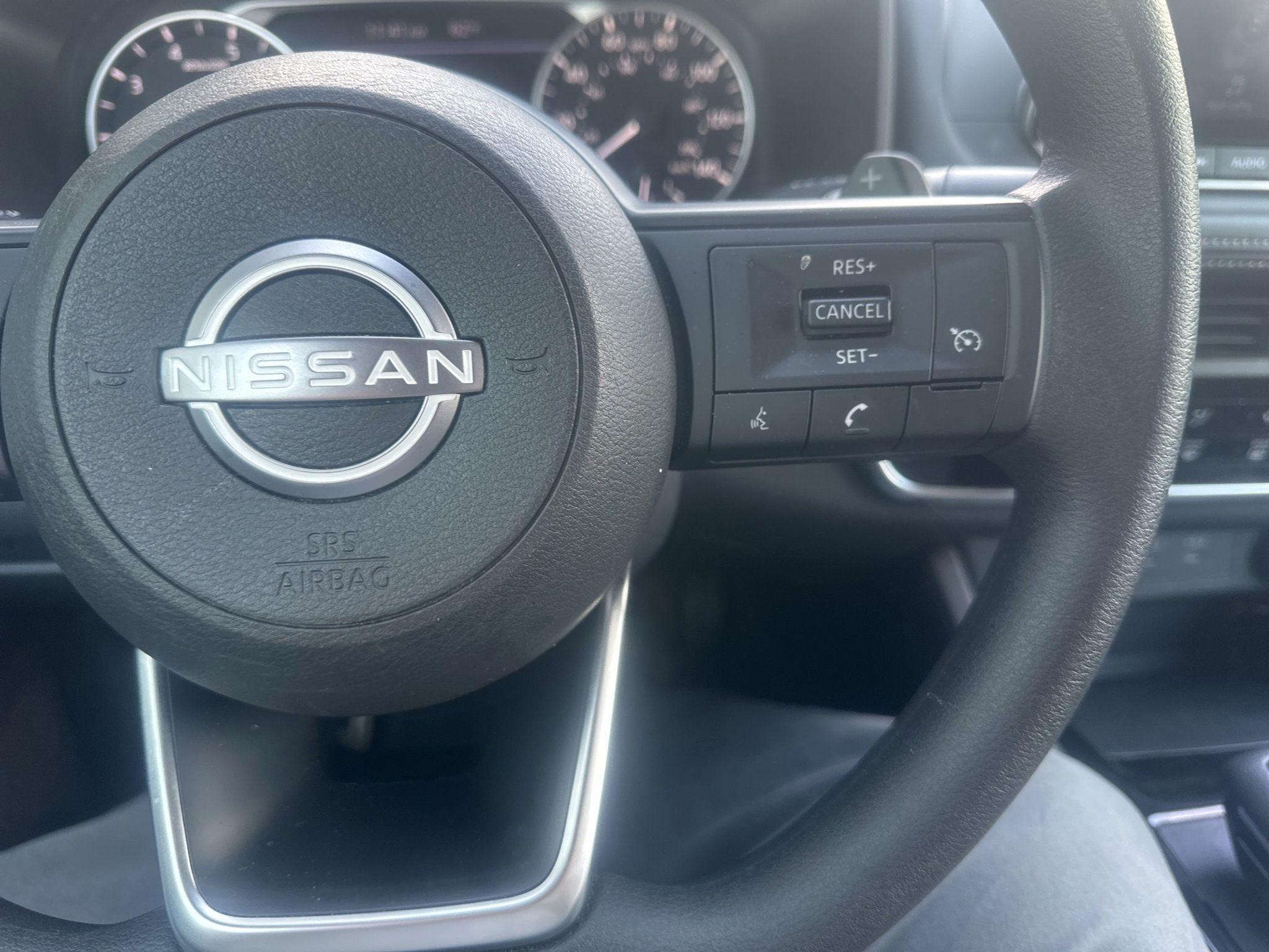Nissan Rogue  2024