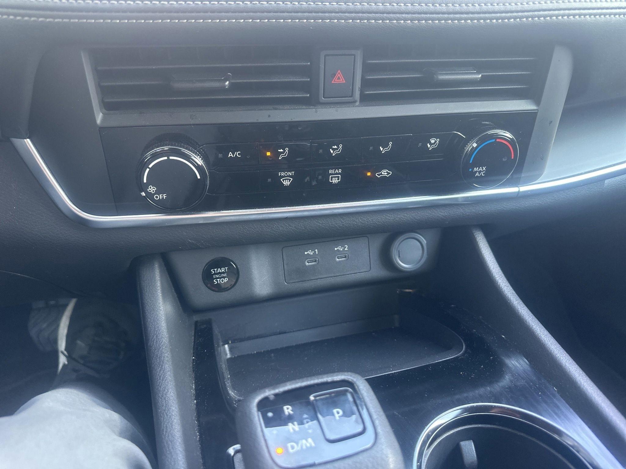 Nissan Rogue  2024