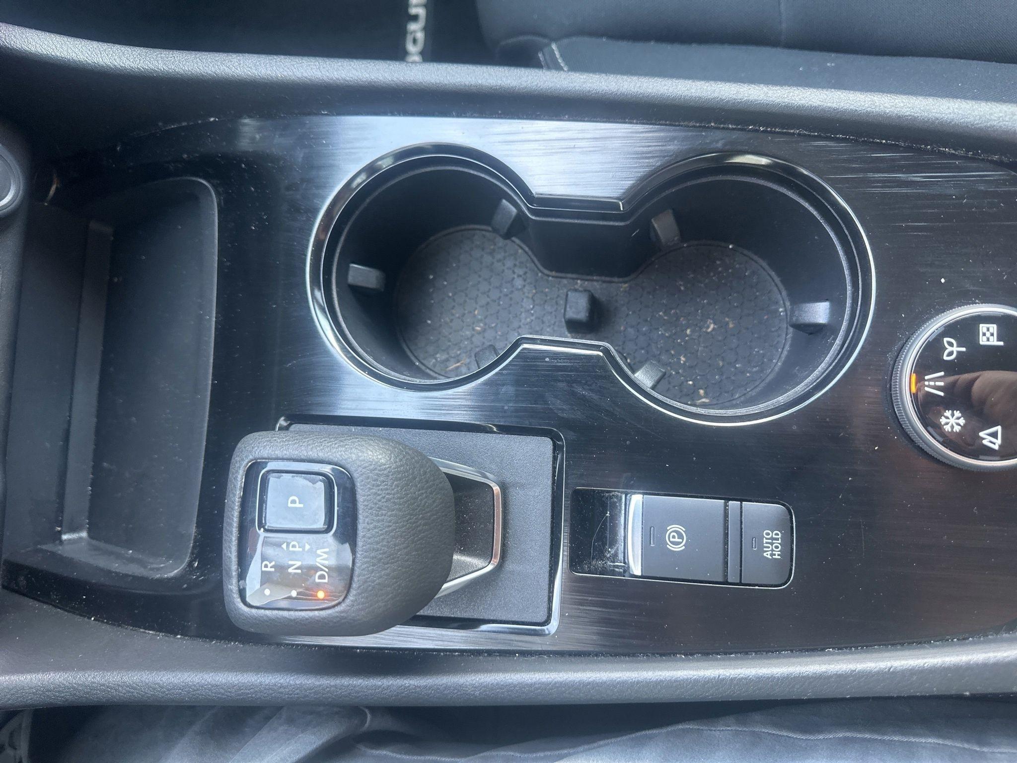Nissan Rogue  2024