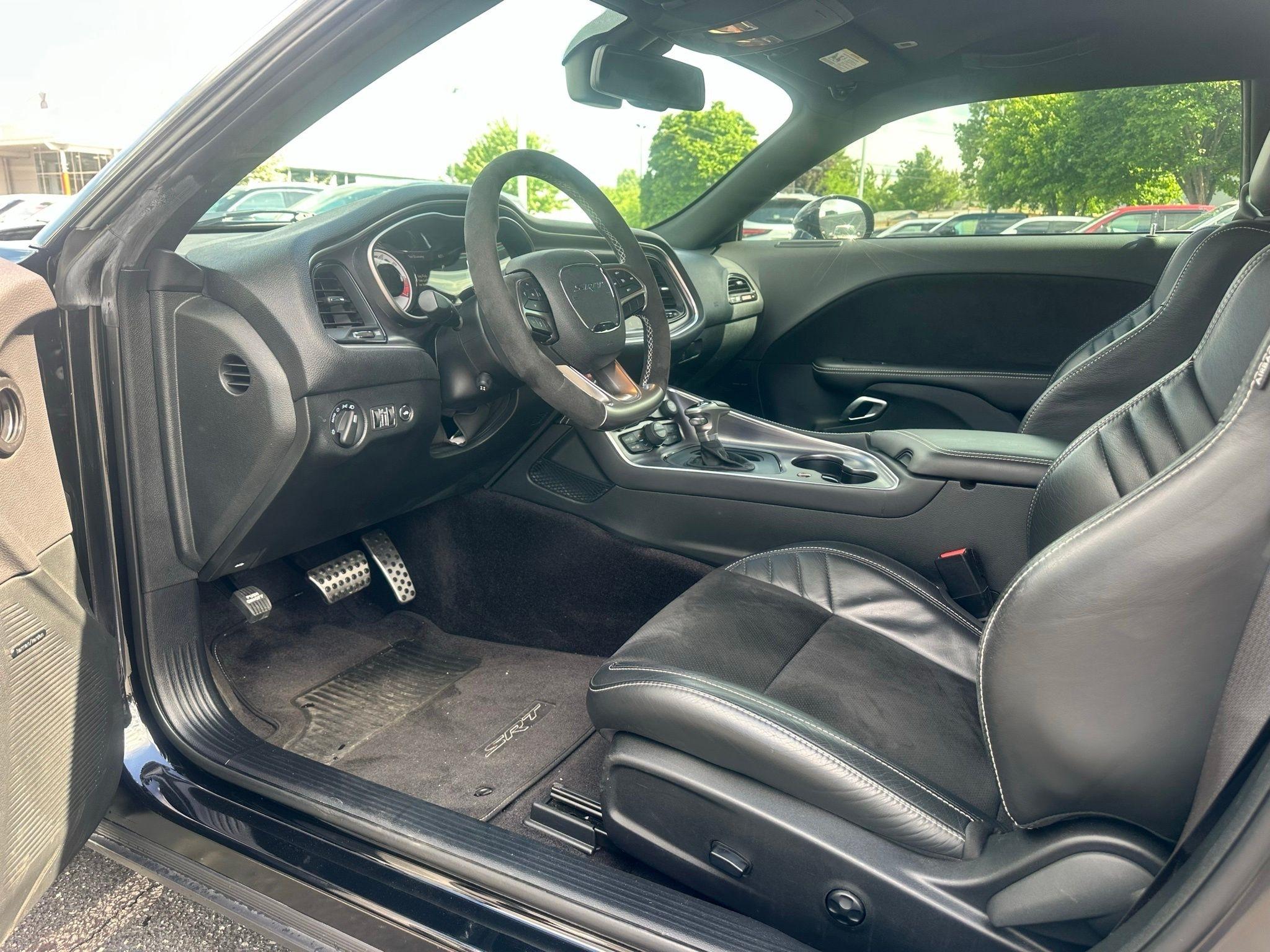 2018 Dodge Challenger SRT - Photo 33