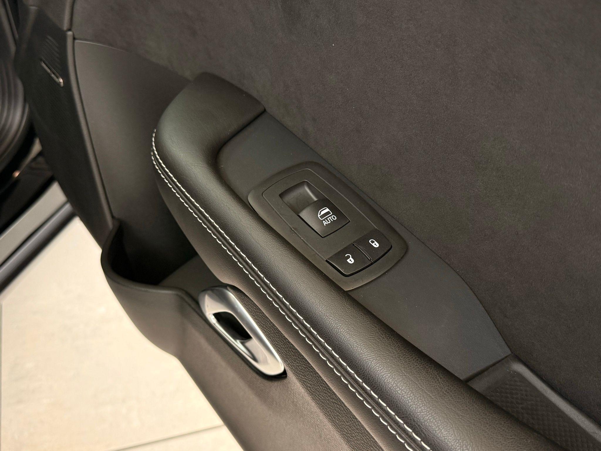 Dodge Challenger  2018