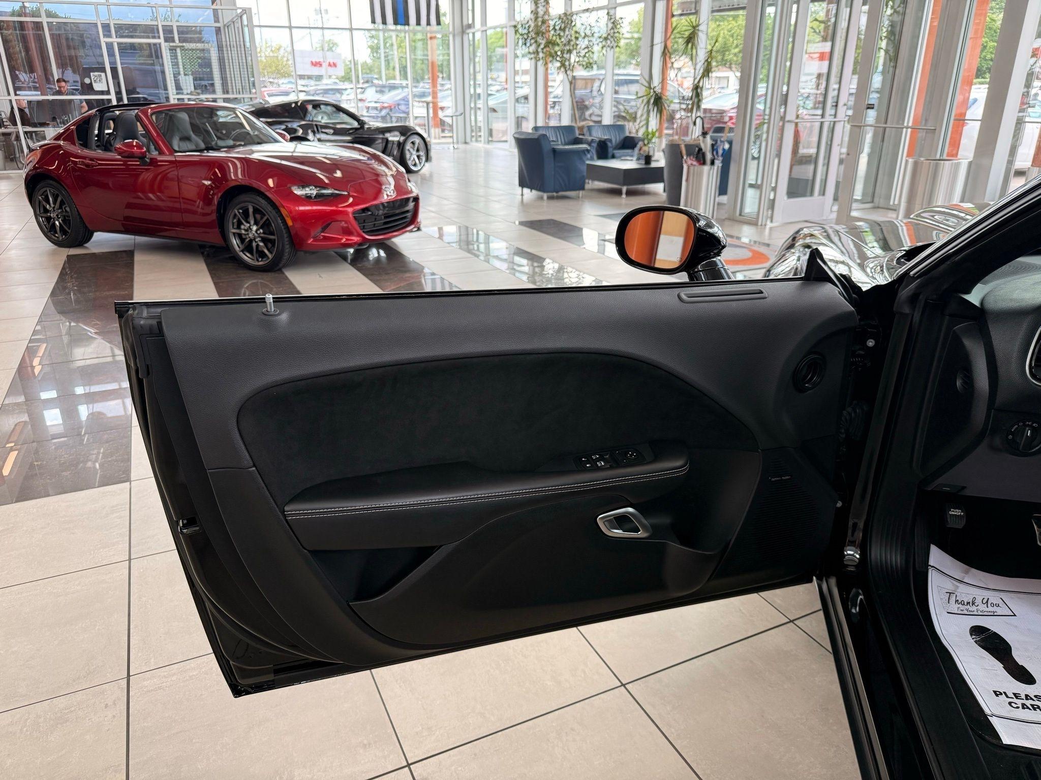 Dodge Challenger  2018