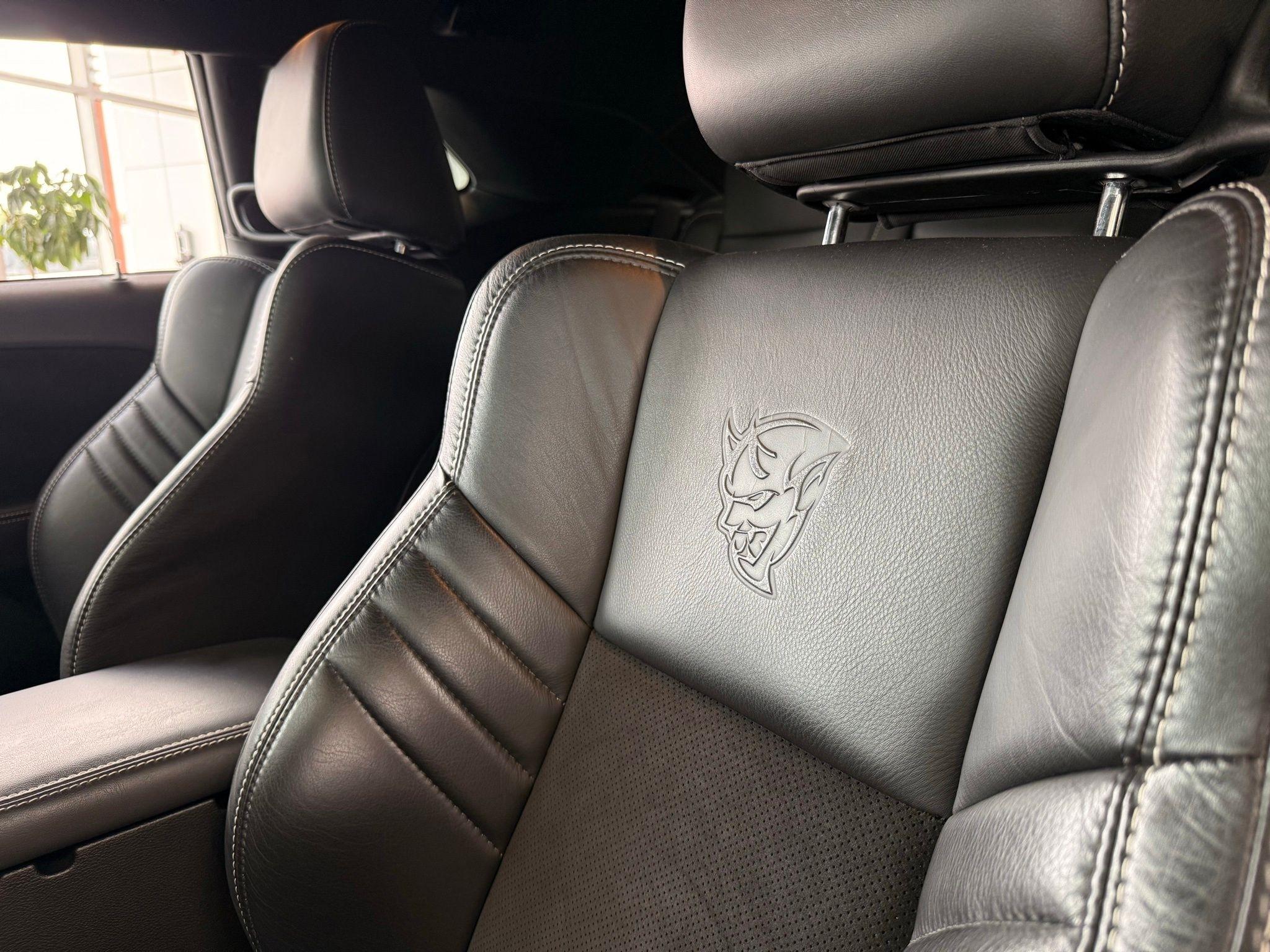 Dodge Challenger  2018