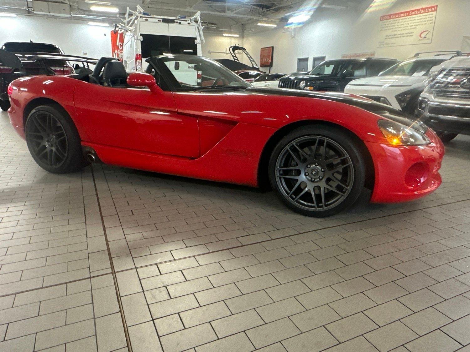 Dodge Viper  2003