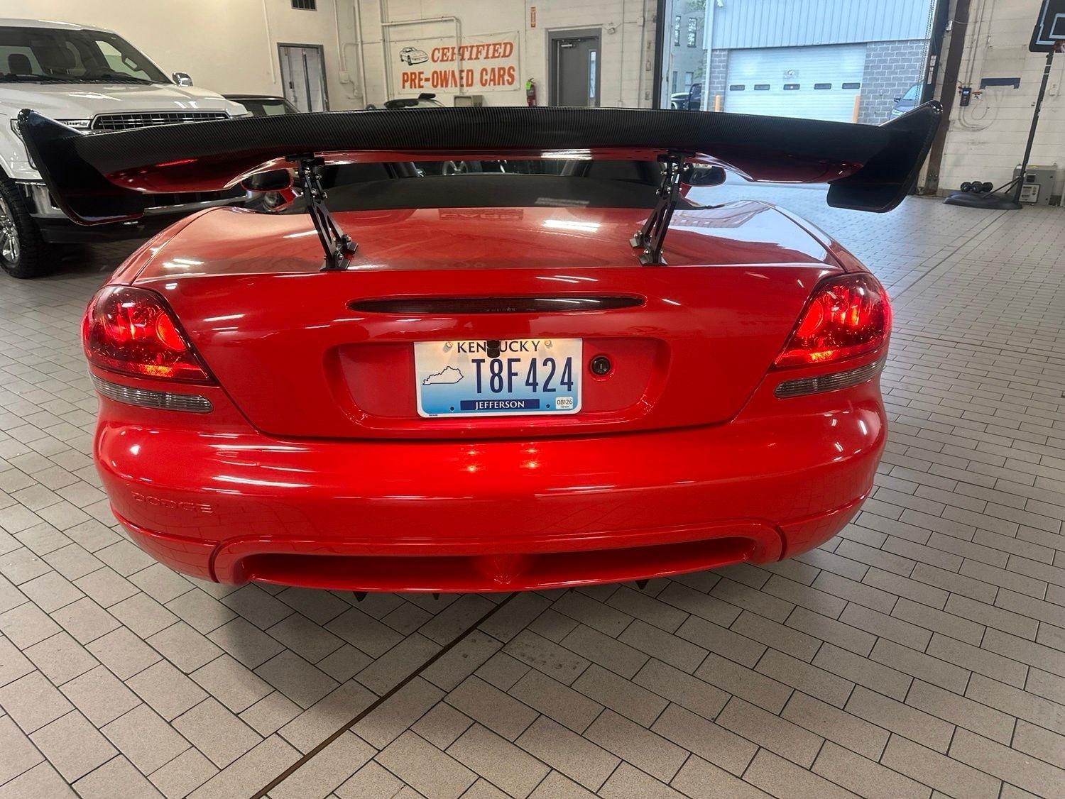 Dodge Viper  2003