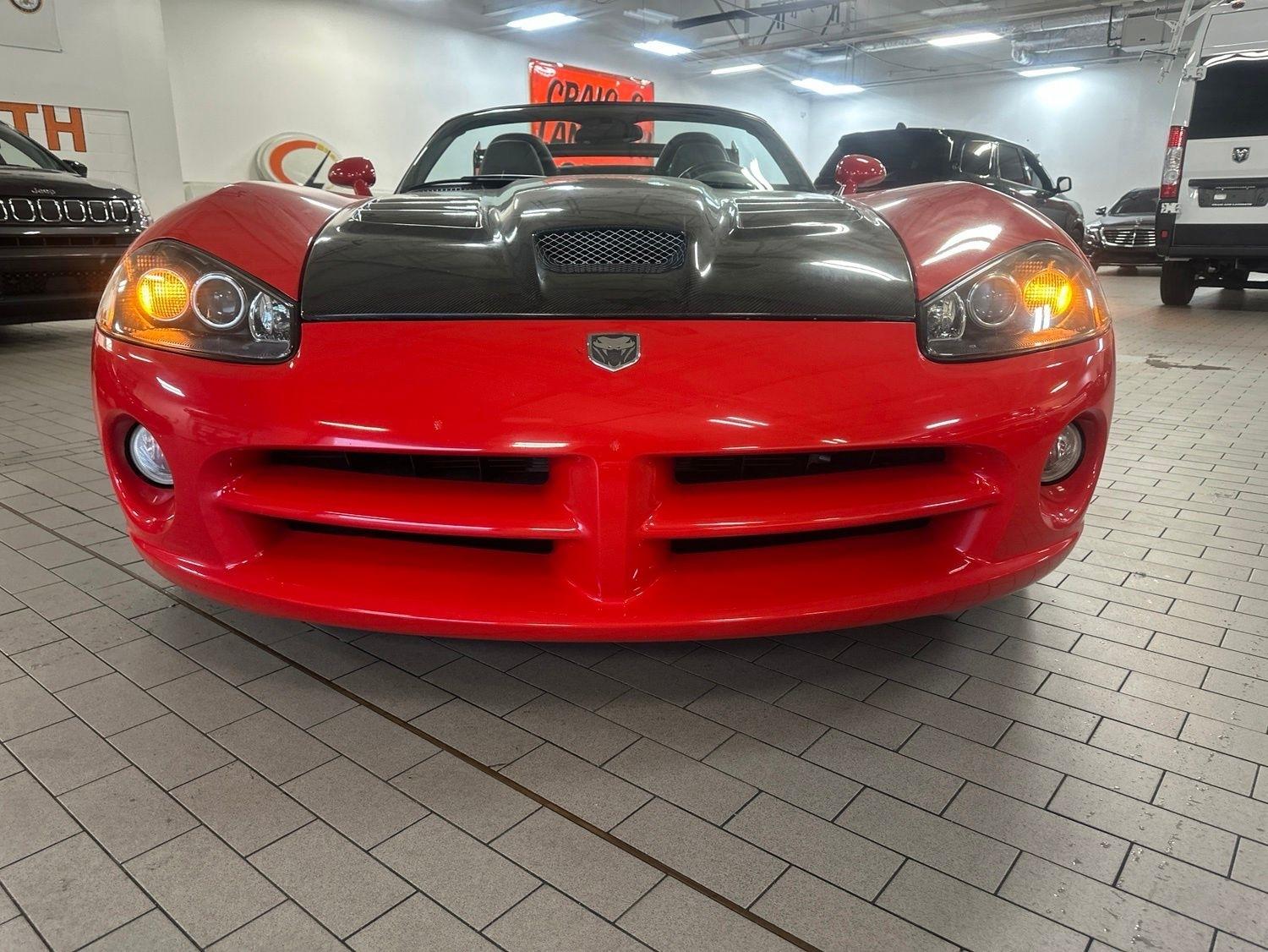 Dodge Viper  2003