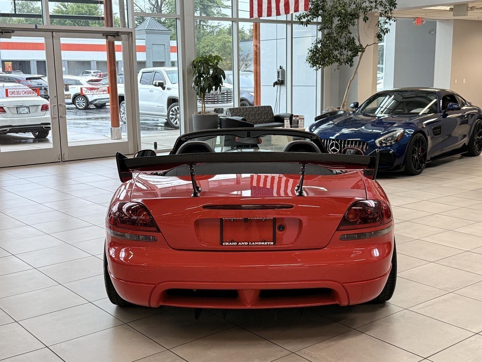 Dodge Viper  2003