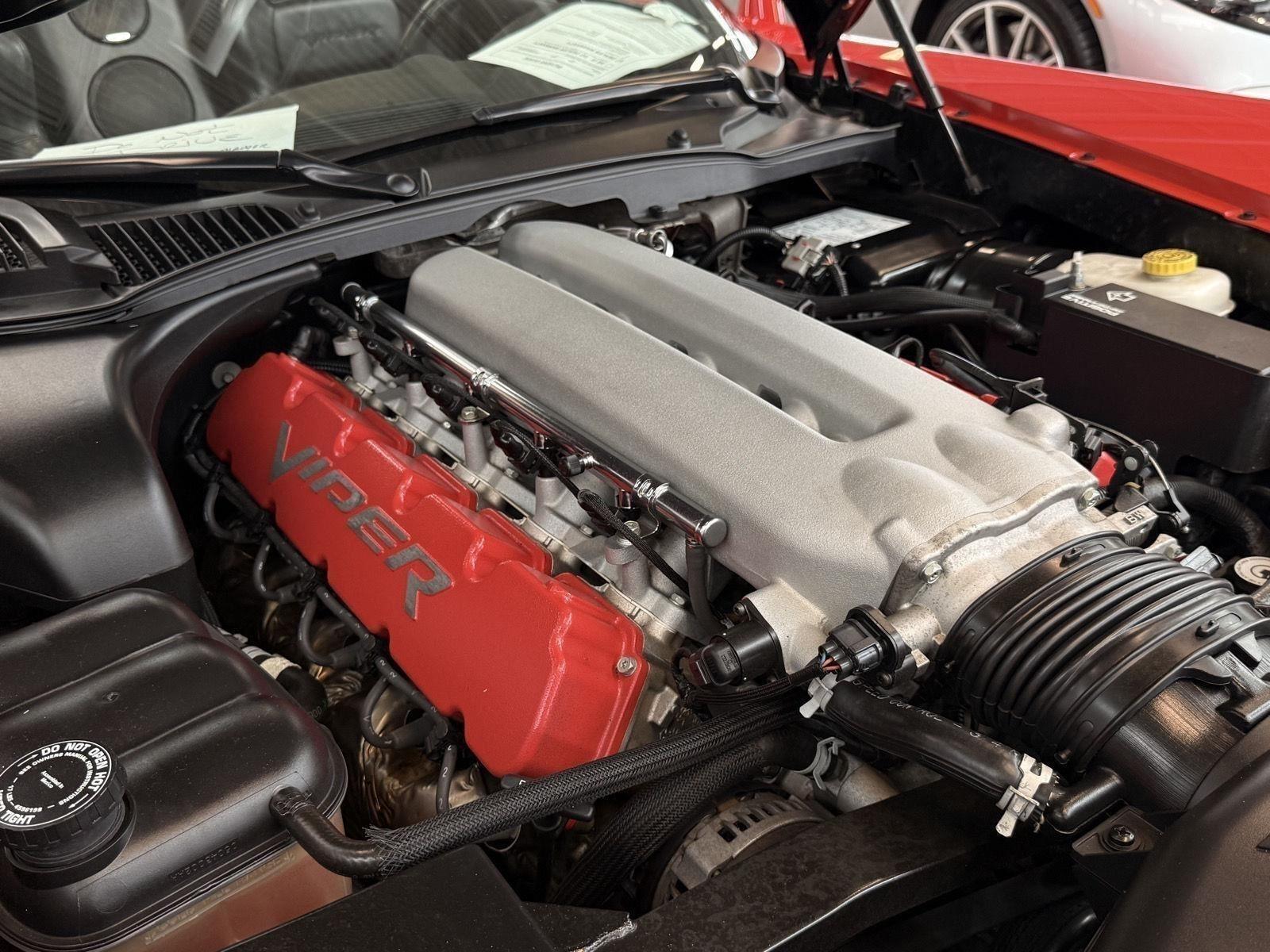 Dodge Viper  2003