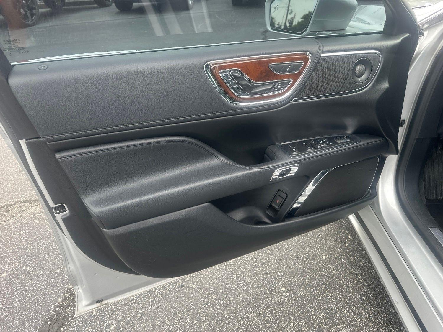 Lincoln Continental  2019