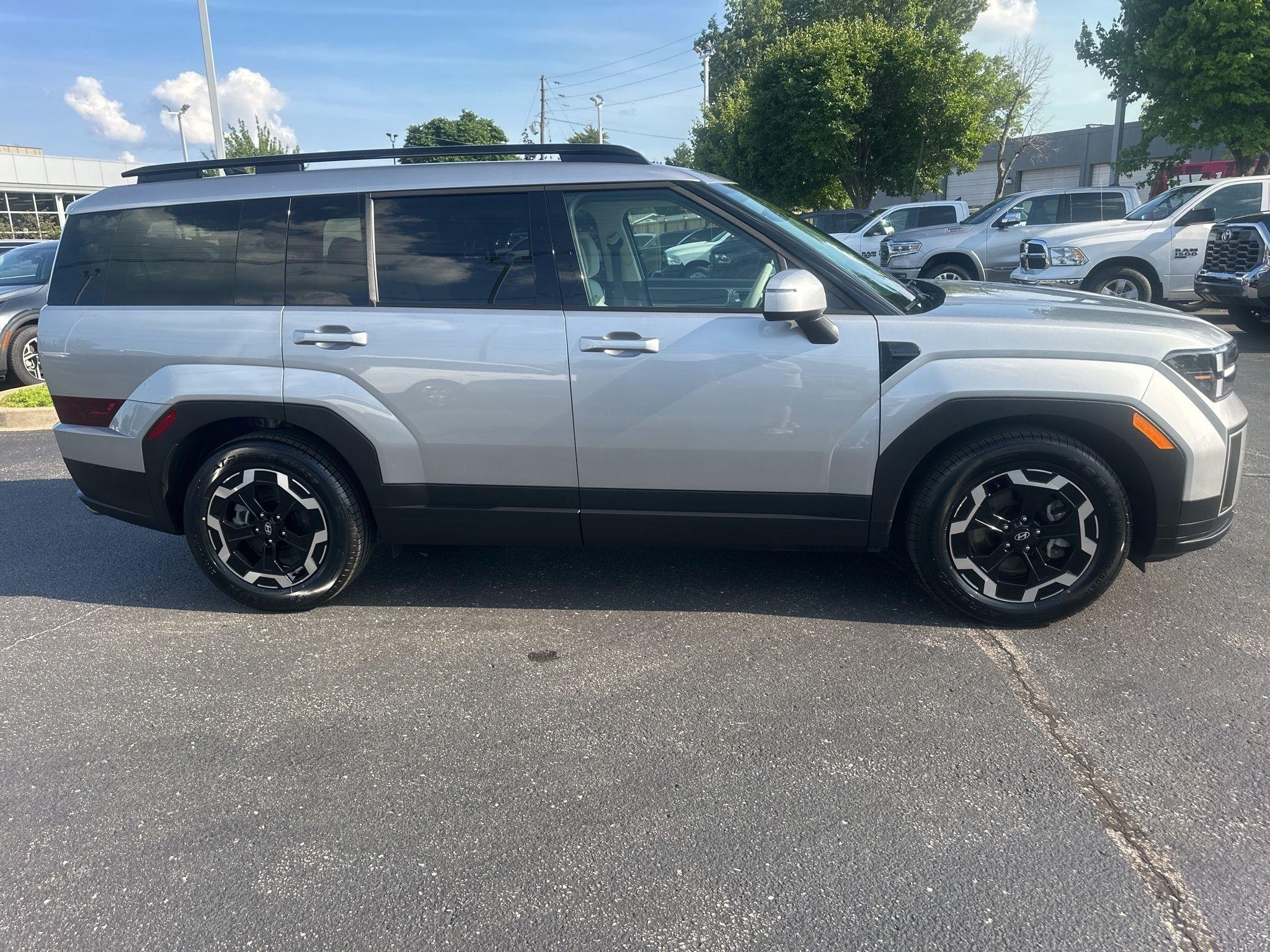 Hyundai Santa Fe  2025