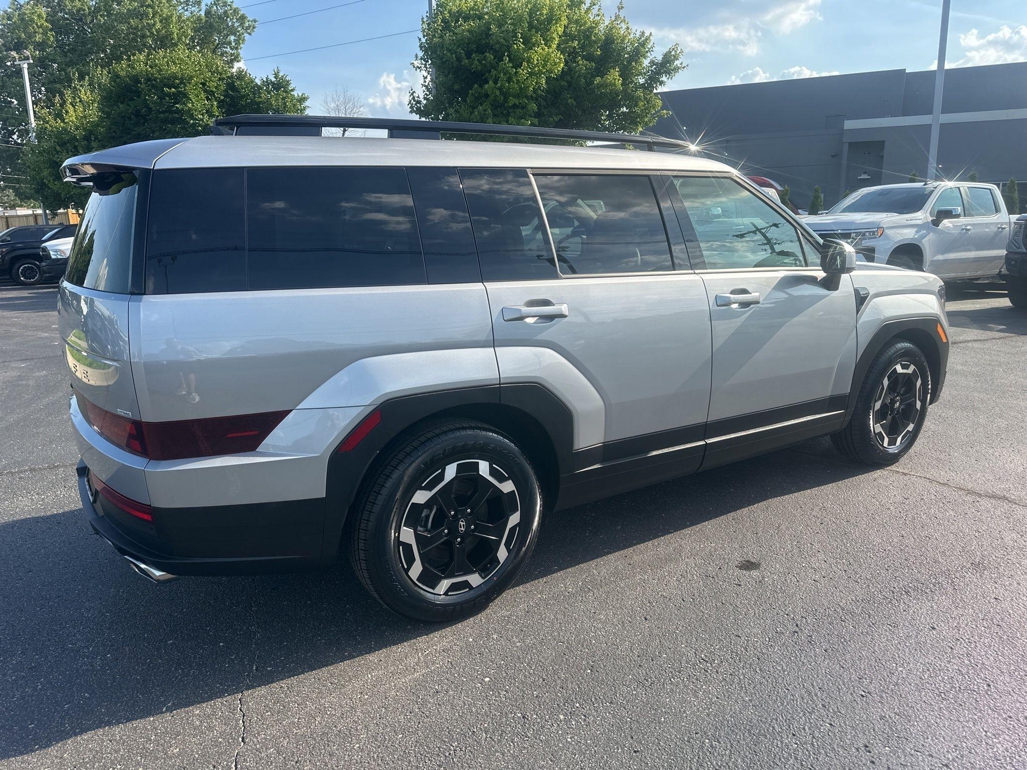 Hyundai Santa Fe  2025