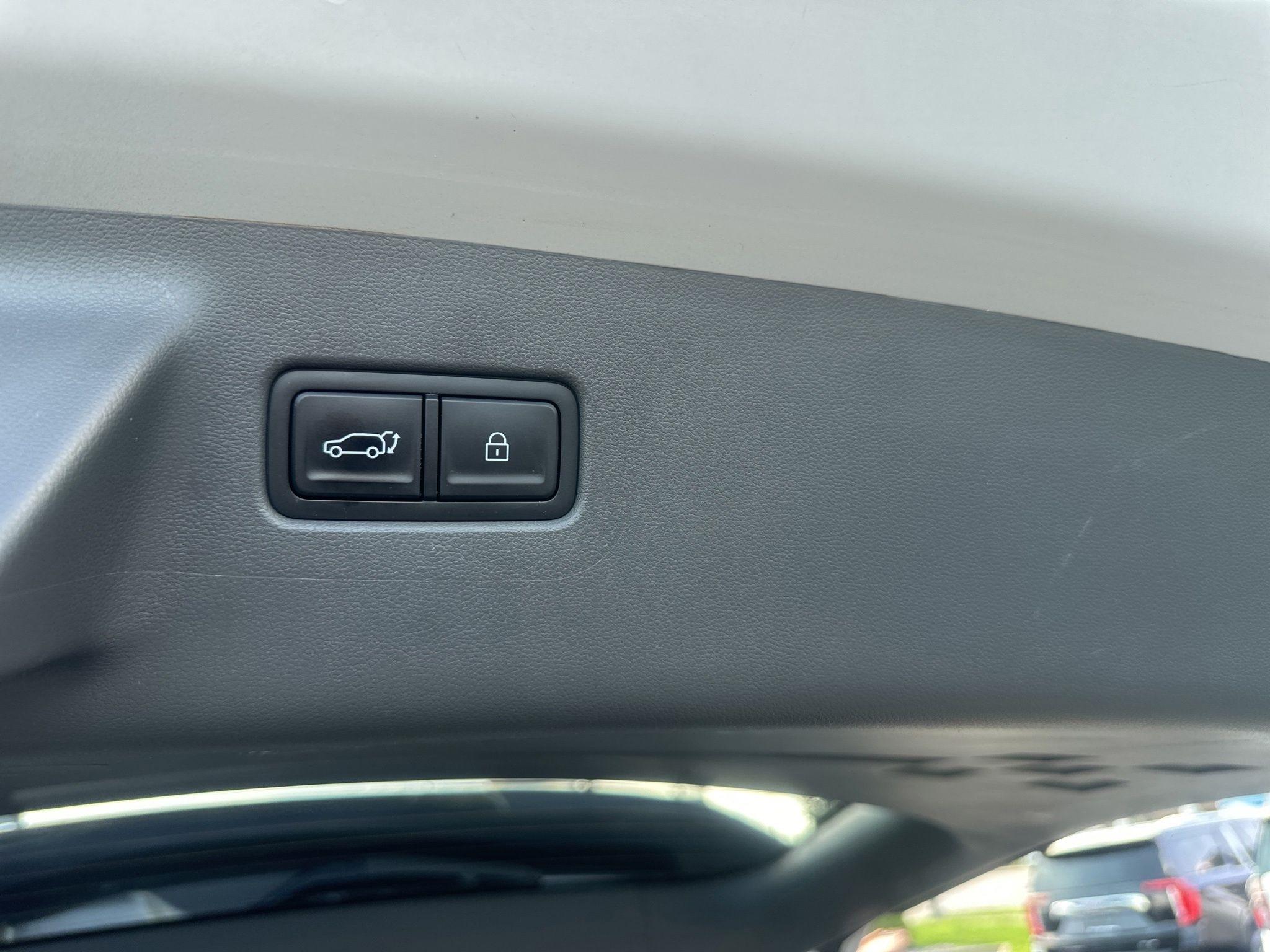Hyundai Santa Fe  2025