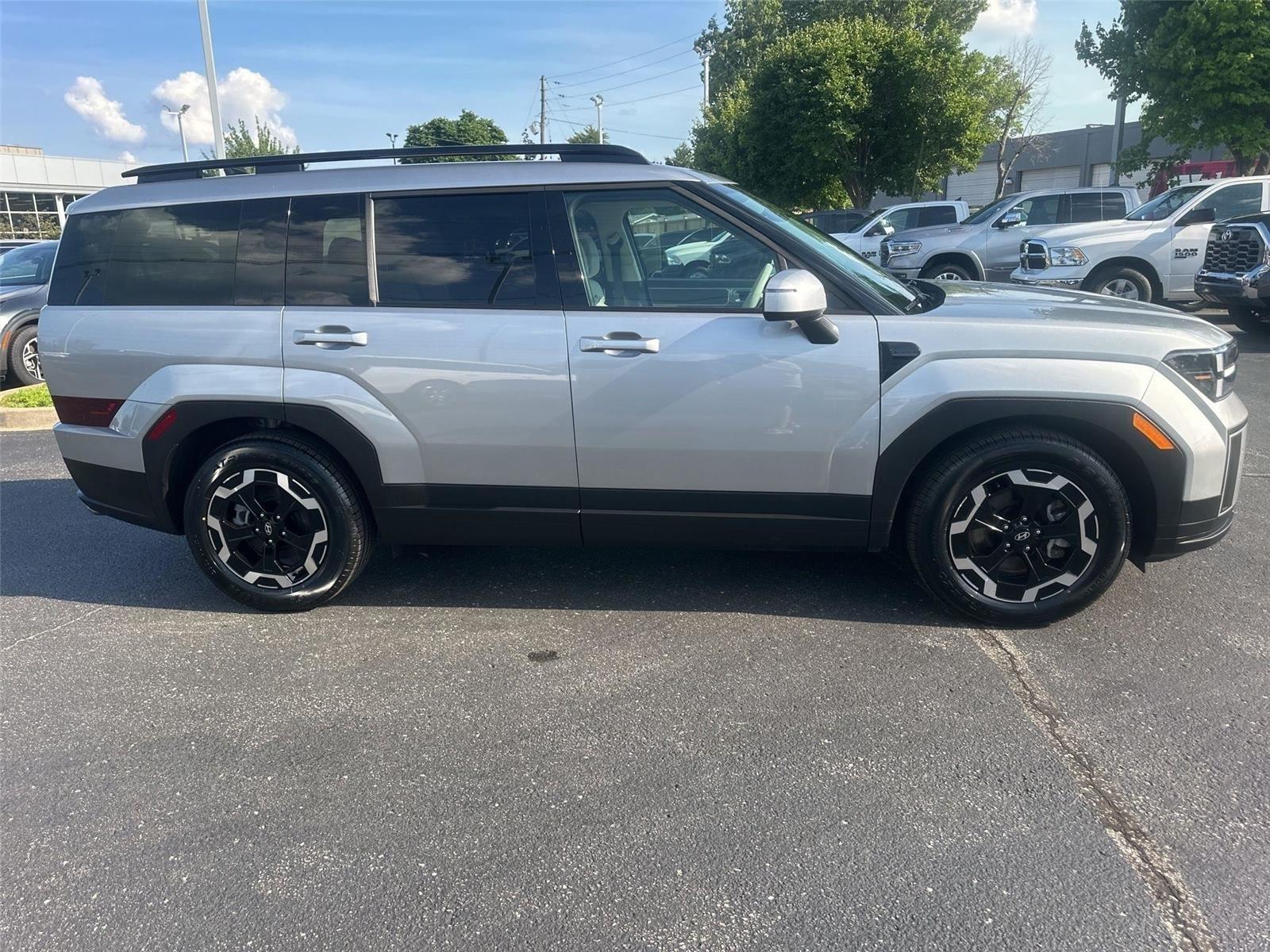 Hyundai Santa Fe  2025